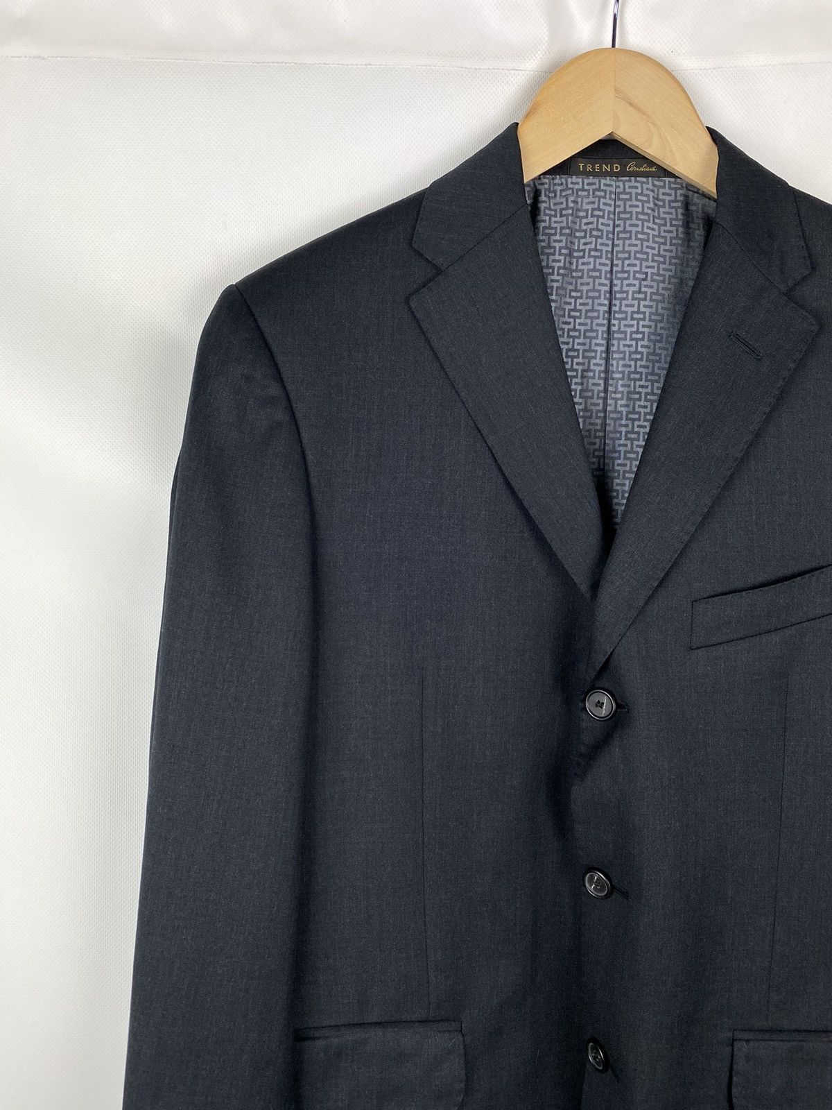 Corneliani Corneliani men’s virgin wool blazer jacket size 48 Size 38R - 4 Thumbnail