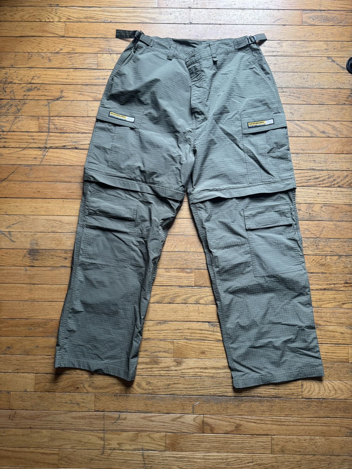 The GV Gallery GV GALLERY TANKER CARGO Size US 38 / EU 54 - 1 Thumbnail