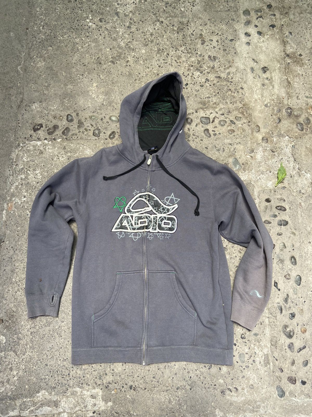 Other Vintage ADIO heartagram hoodie Size US M / EU 48-50 / 2 - 1 Thumbnail