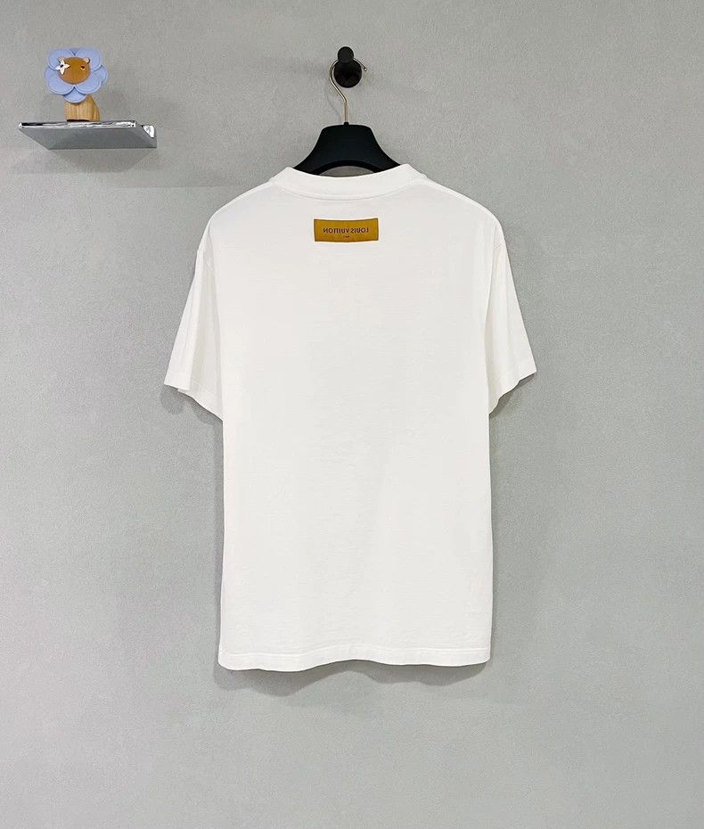Louis Vuitton Louis Vuitton White Little House Printed Short Sleeve 2503- Size US S / EU 44-46 / 1 - 2 Thumbnail