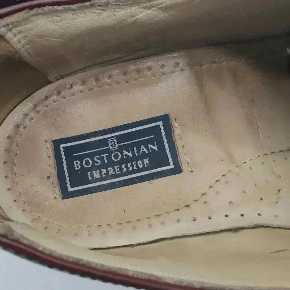 Bostonian Bostonian Impression 22028 Maroon leather cap toe dress shoe Size US 10 / EU 43 - 9 Thumbnail