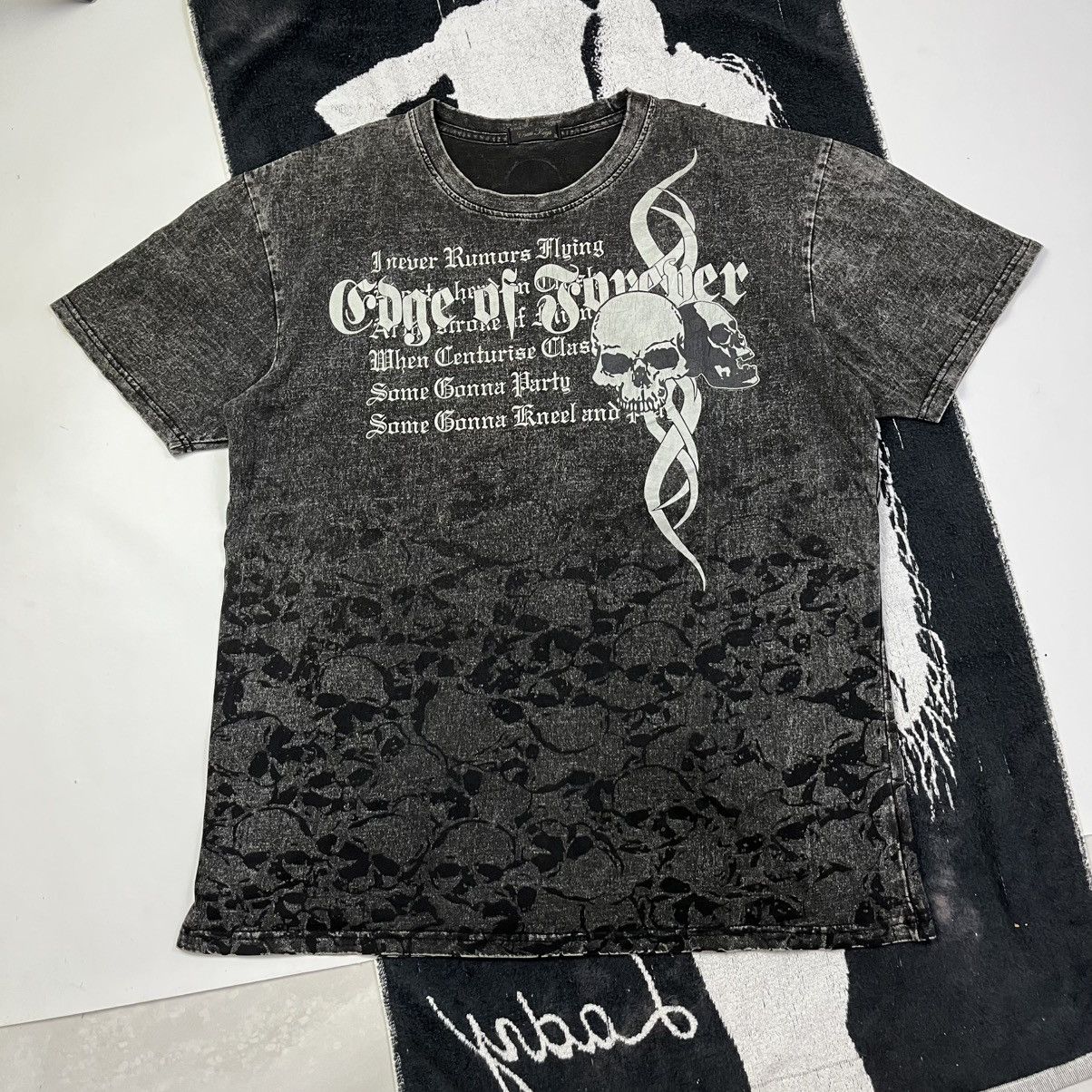 Affliction RARE🔥Cross Keys Graphic Tee Skull Y2K style Size US XL / EU 56 / 4 - 1 Thumbnail