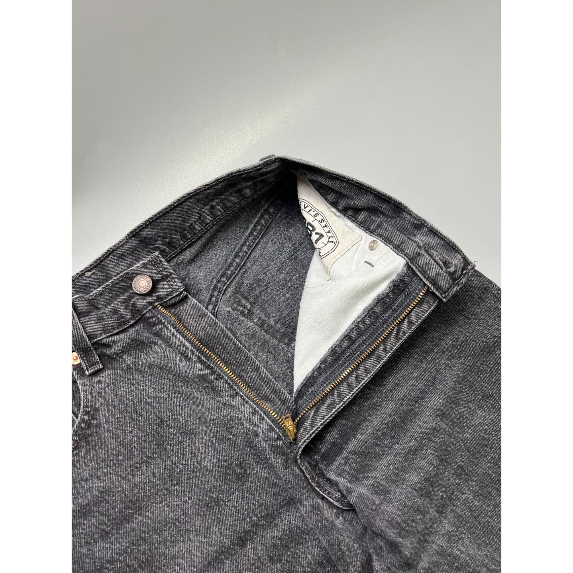 Levi's Vintage Clothing Levi’s 881 Orange Tab Vintage Black Denim Jeans (Y1055) Size US 30 / EU 46 - 6 Thumbnail