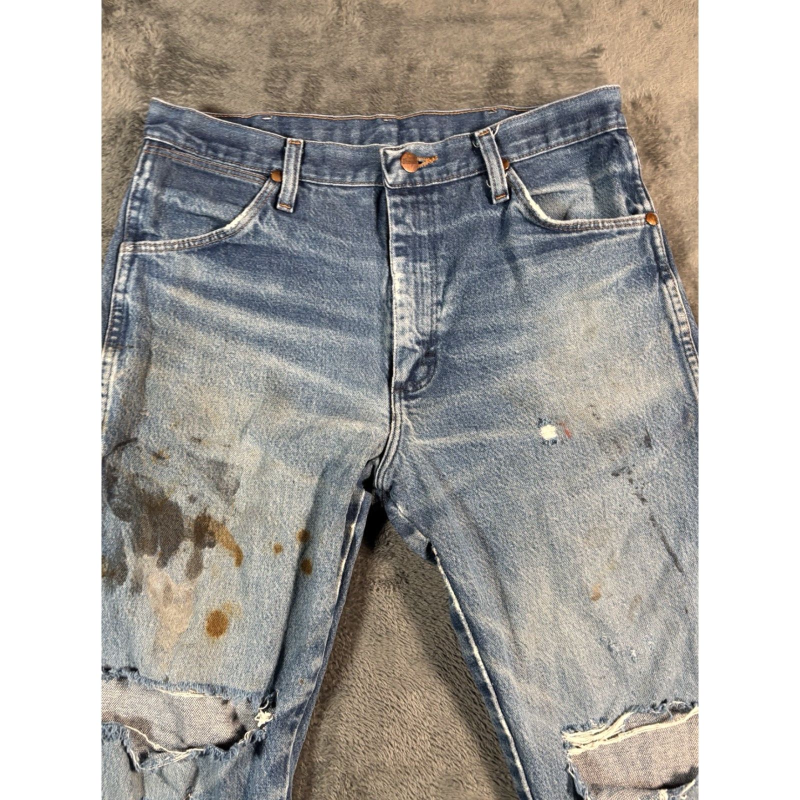 VINTAGE Wrangler Cowboy Cut 13MWZ Jeans Men 32x30 Bootcut Denim Western Distressed Blue