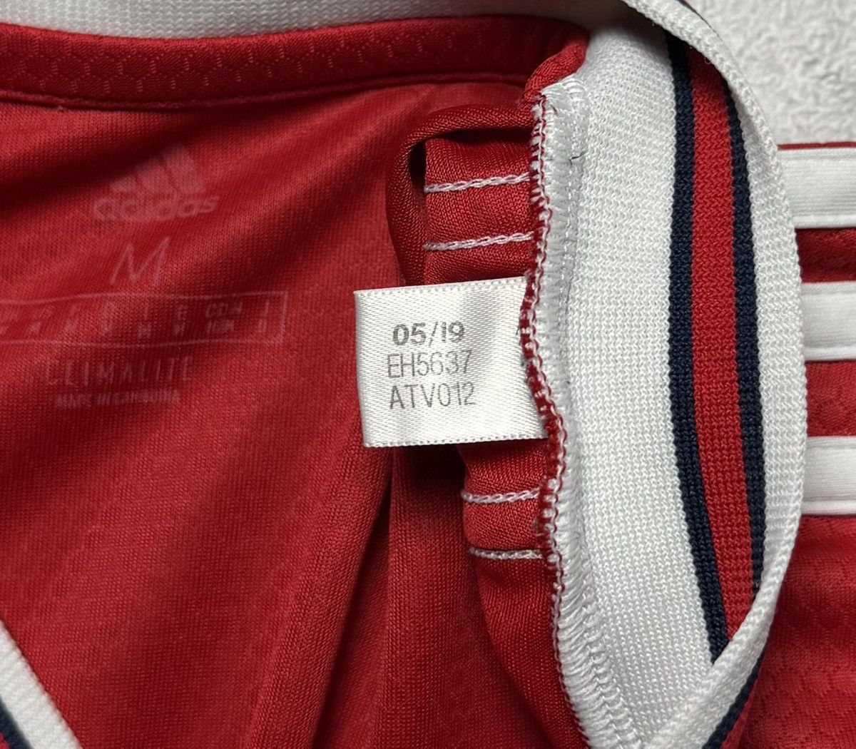 Adidas Arsenal London 2019 2020 Home Shirt Soccer Jersey Adidas Size US M / EU 48-50 / 2 - 13 Thumbnail