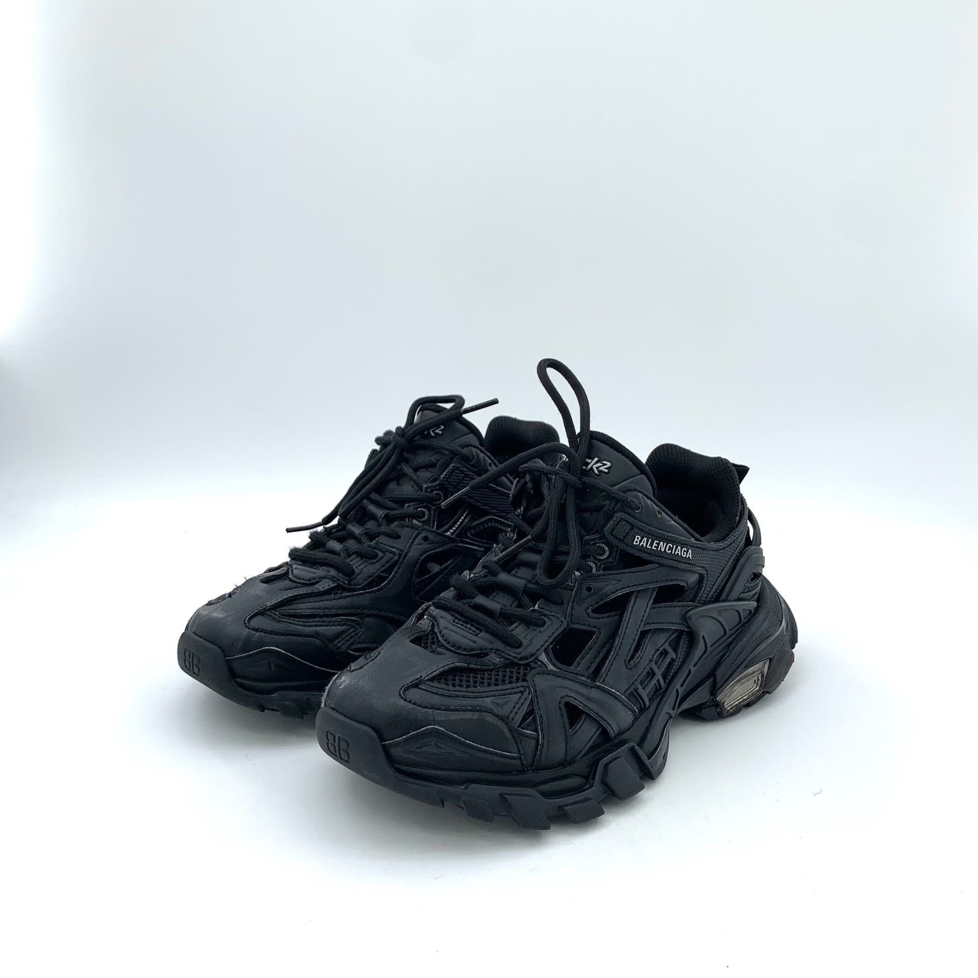 Balenciaga Balenciaga Black Lowtop Sneakers 37 Women Size US 6.5 / IT 36.5 - 1 Thumbnail