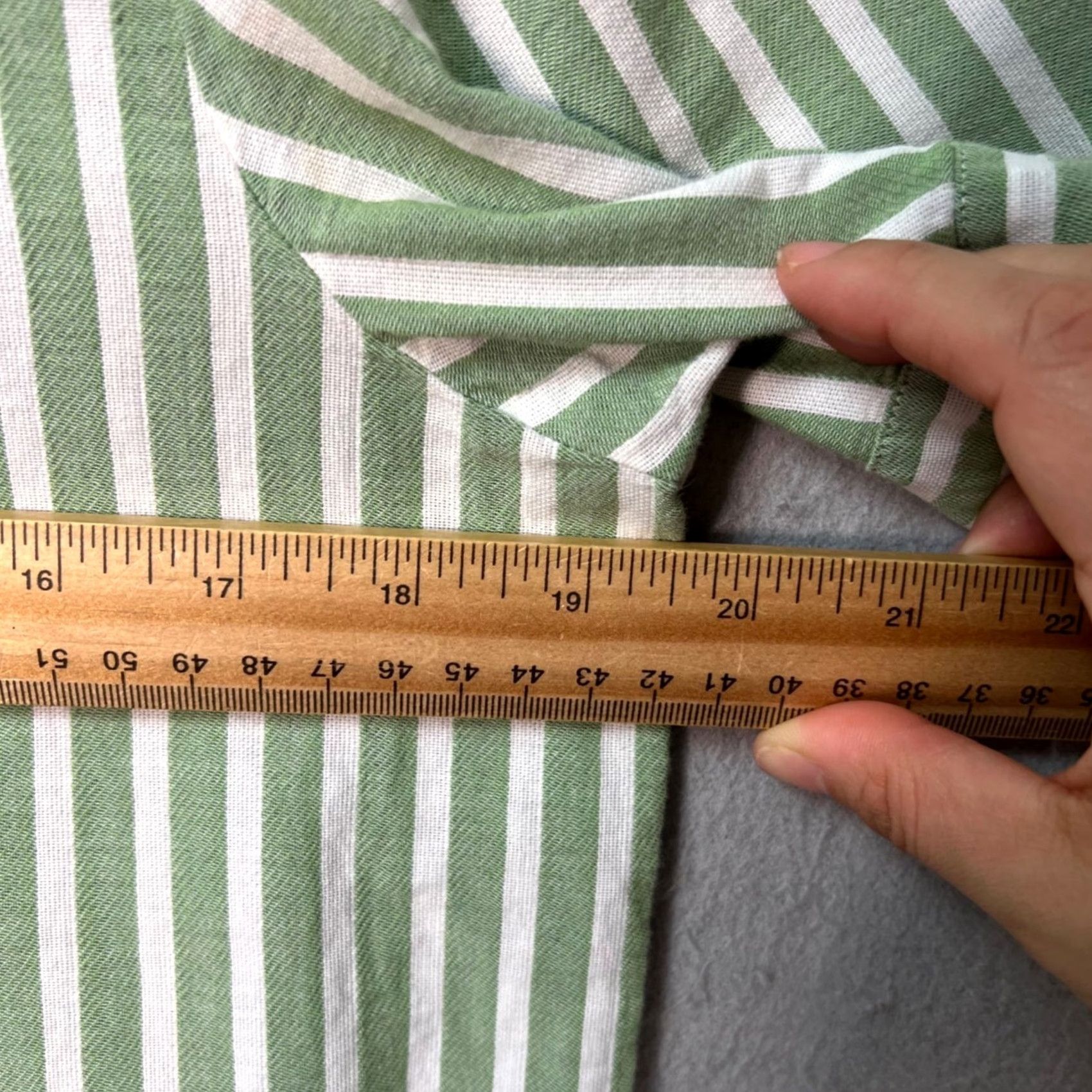 Scotch & Soda Scotch & Soda Shirt Mens Medium Green & White Striped Short Sleeve Button-Up Shirt Size US M / EU 48-50 / 2 - 5 Thumbnail