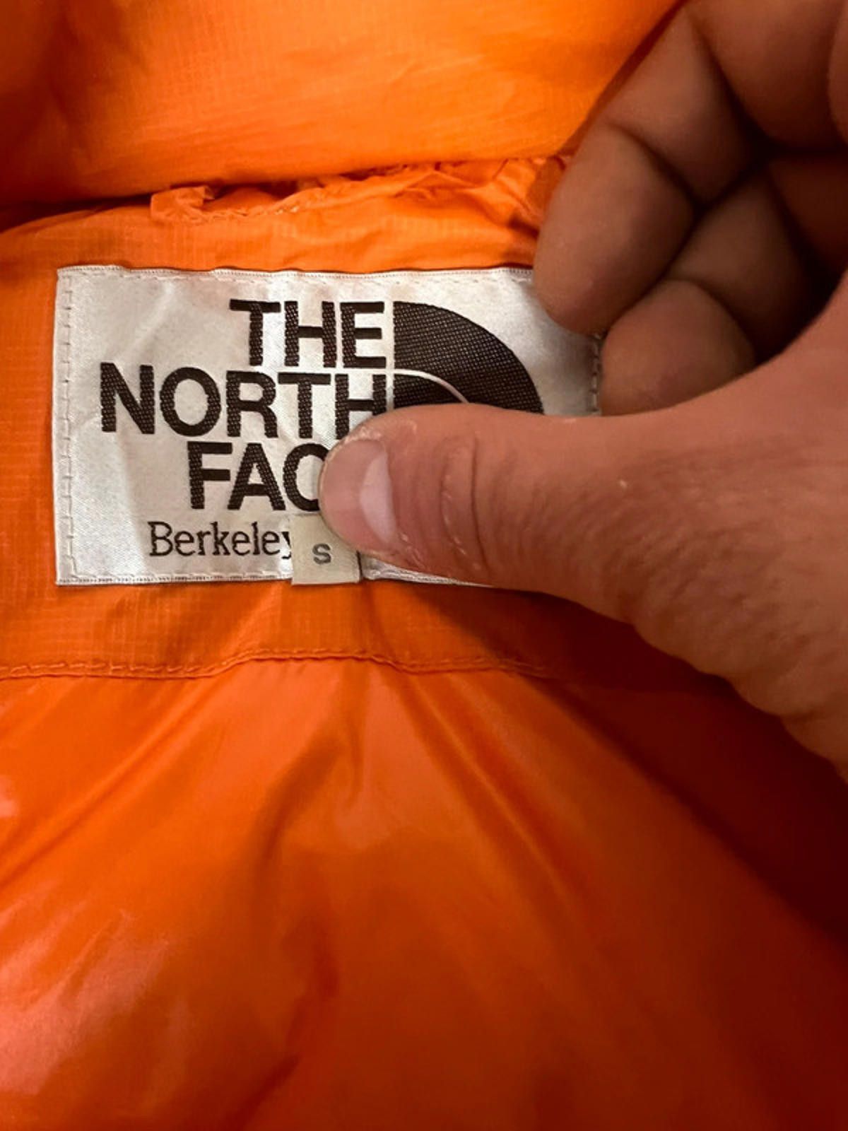 The North Face The North Face Orange Nuptse 700 Small Unisex Size US S / EU 44-46 / 1 - 5 Thumbnail