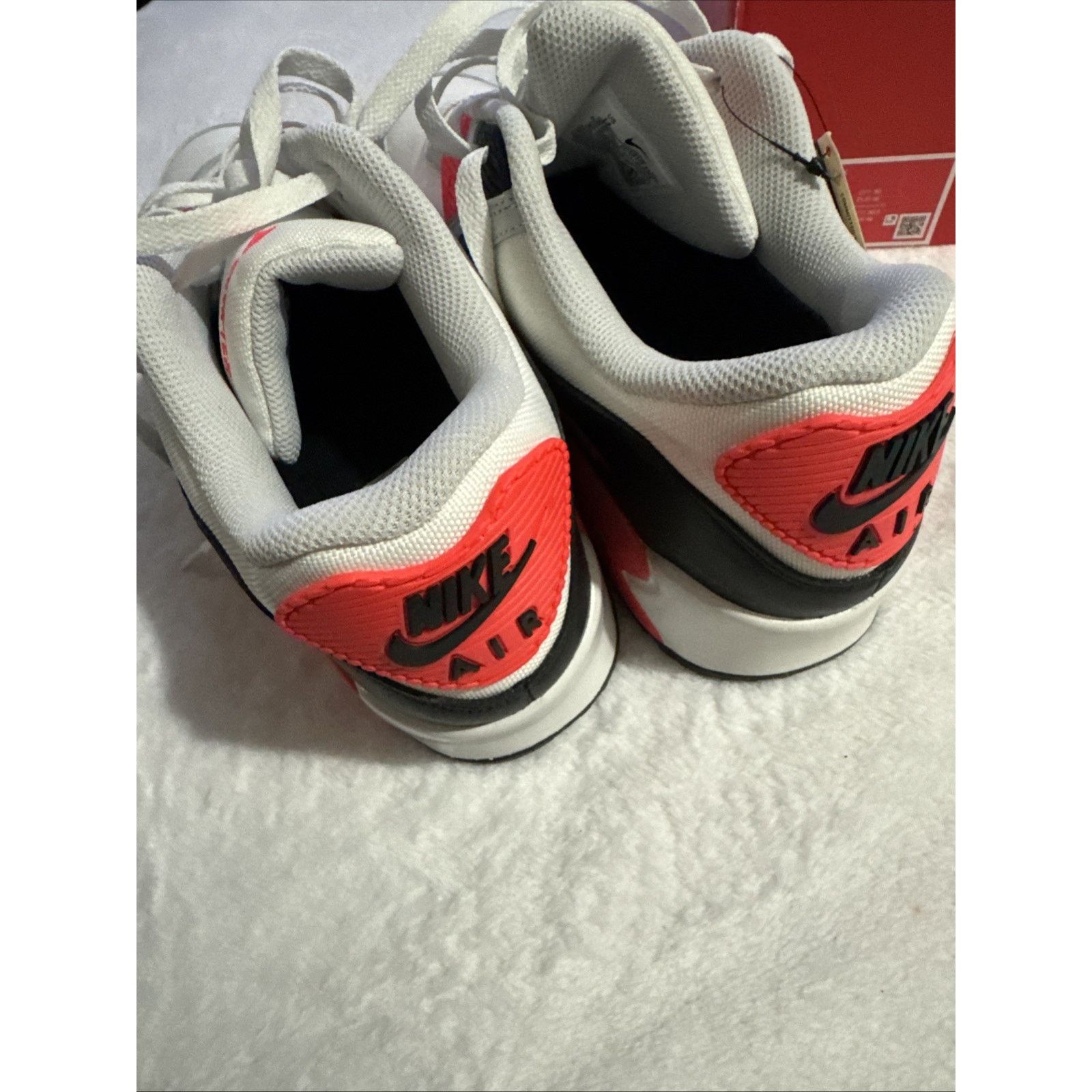 Nike Size 10.5 - Nike Air Max 90 GORE-TEX Infrared Size US 12 / EU 45 - 8 Thumbnail