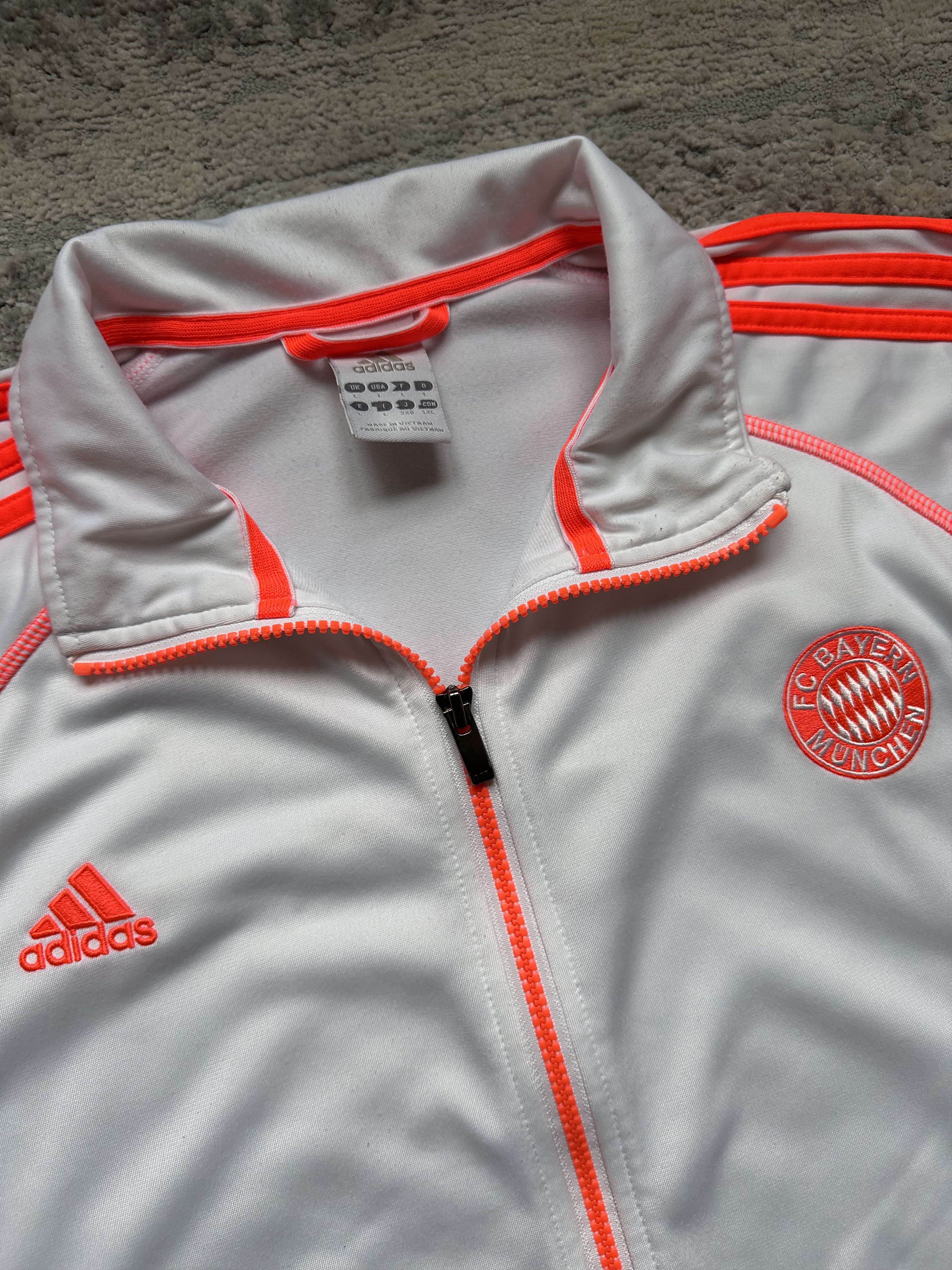 Adidas Adidas Bayern Munchen zip jacket Size US L / EU 52-54 / 3 - 5 Thumbnail