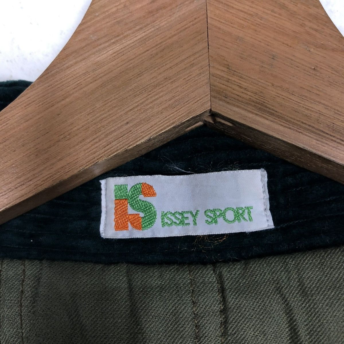 Issey Miyake 🔥VINTAGE 80’s LONG JACKET CORDUROY ISSEY SPORT LEATHER PARTS Size US M / EU 48-50 / 2 - 20 Thumbnail