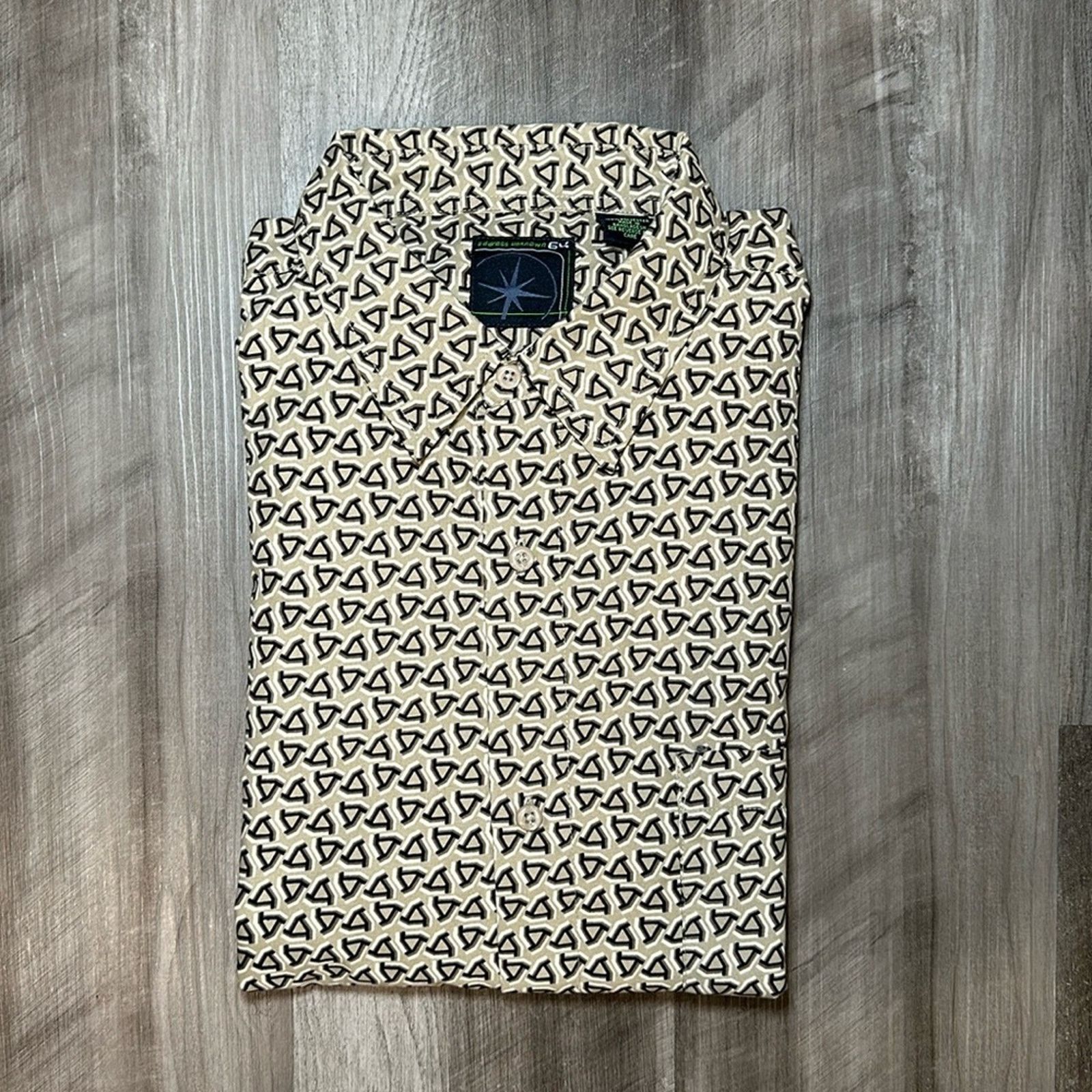 Other Address Unknown Short Sleeve Button Down - Large Size US L / EU 52-54 / 3 - 1 Thumbnail