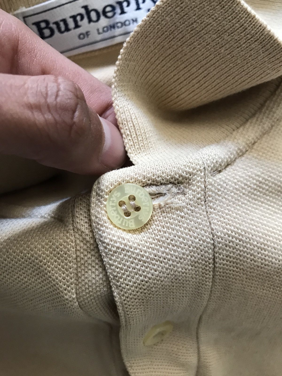 Burberry Vtg Burberrys Of London Long Sleeve Polo Shirt Size US M / EU 48-50 / 2 - 3 Thumbnail