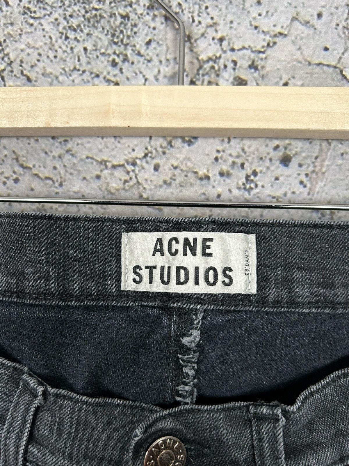 Acne Studios Vintage Acne Studios Max Used Cash Washed Black Denim Hype Size US 32 / EU 48 - 7 Thumbnail