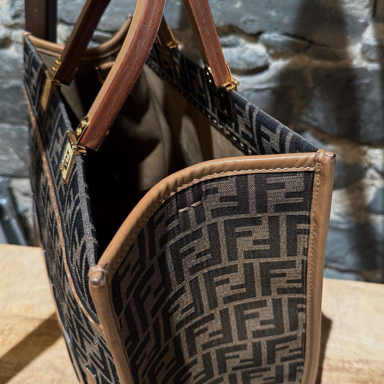 Fendi Fendi Sunshine Medium FF Jacquard Tote Bag Size ONE SIZE - 22 Thumbnail