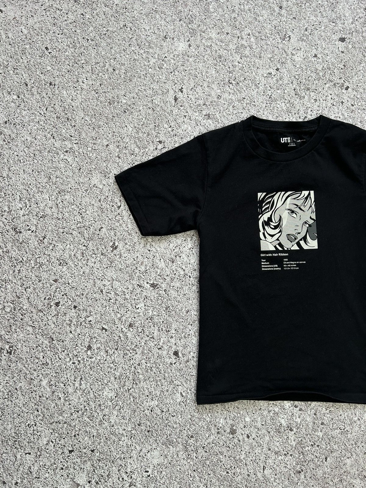 Uniqlo Uniqlo Girl With Hair Ribbon Art T-Shirt Y2K Hype Size US XS / EU 42 / 0 - 3 Thumbnail