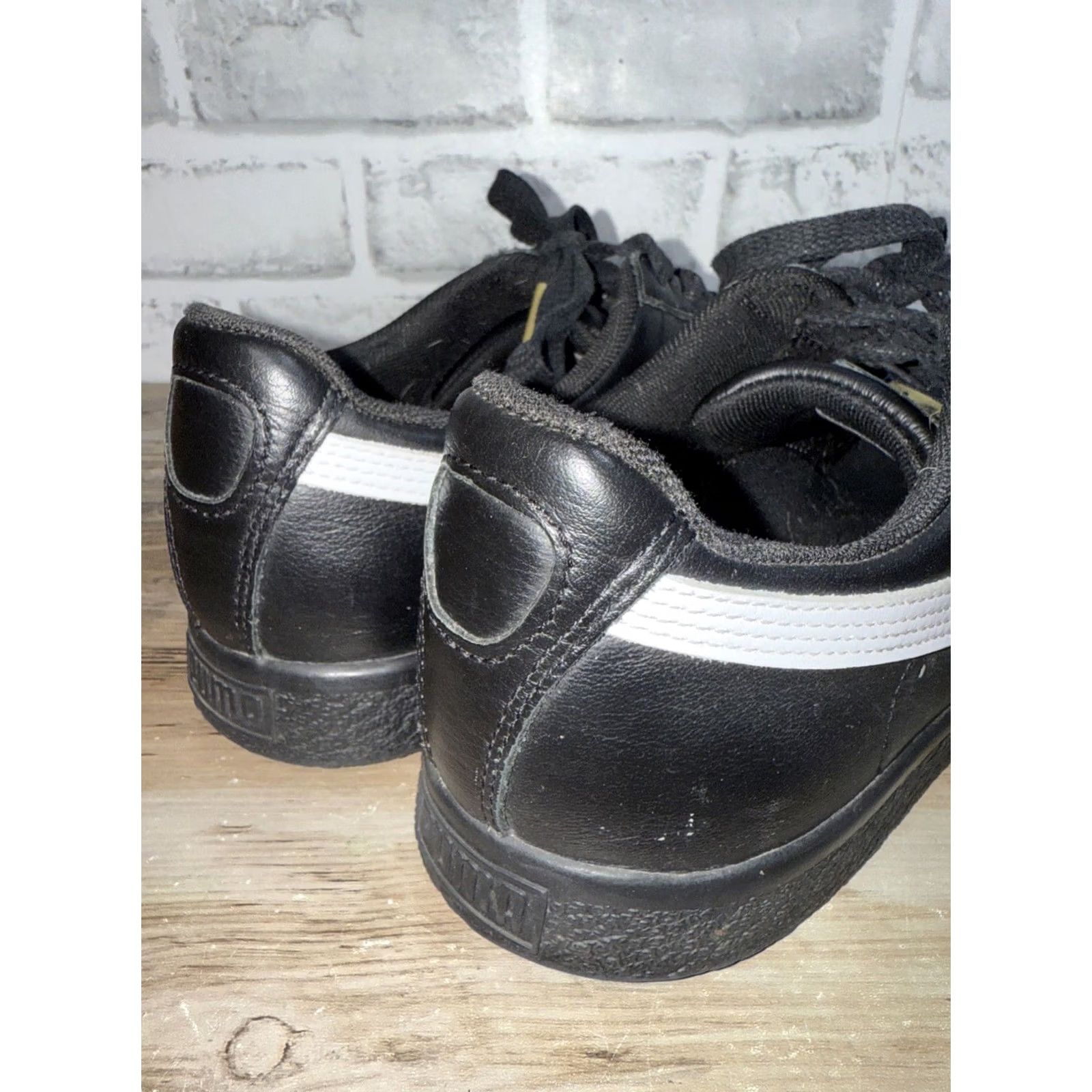 Puma PUMA CLYDE Sneakers Mens 8.5 Leather Black And White Size US 9 / EU 42 - 4 Thumbnail