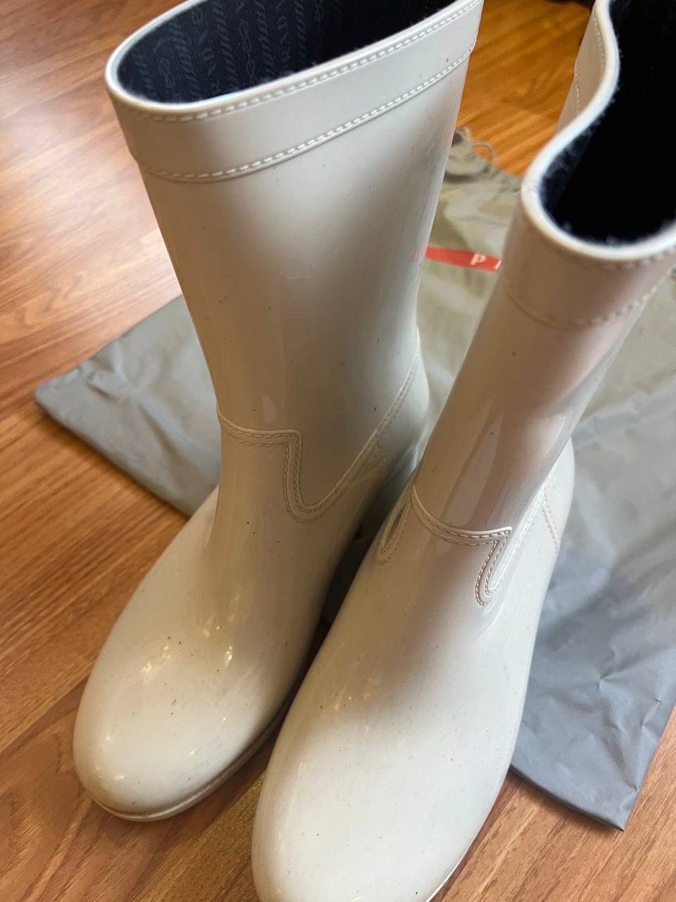 Prada Prada Logo Rubber Rain Boots Size US 8 / IT 38 - 9 Thumbnail