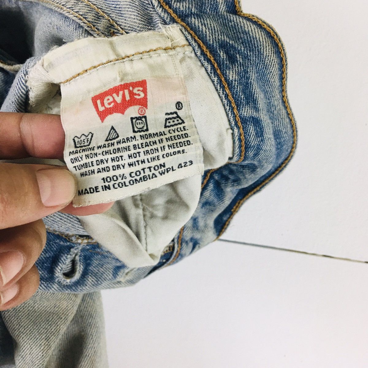 Levi's Vintage Clothing Vintage y2k Levi’s Jeans Size US 33 - 12 Thumbnail