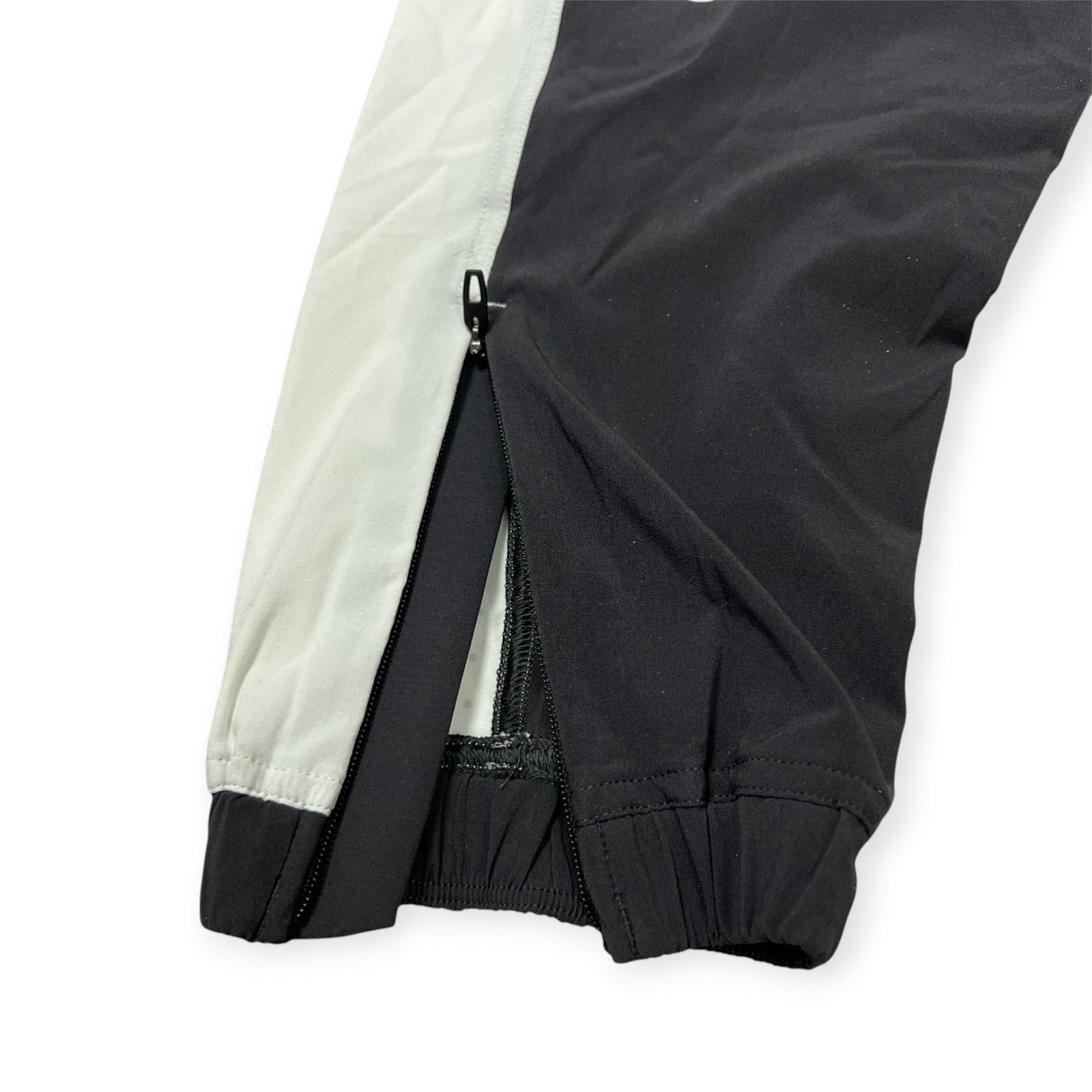 Lululemon Lululemon Adapted State Jogger Black White Size 2 NWT Size 26" / US 2 / IT 38 - 8 Thumbnail