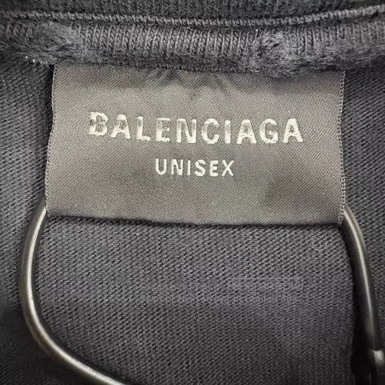 Balenciaga Balenciaga Black logo scissors graffiti print round neck s Size US S / EU 44-46 / 1 - 3 Thumbnail