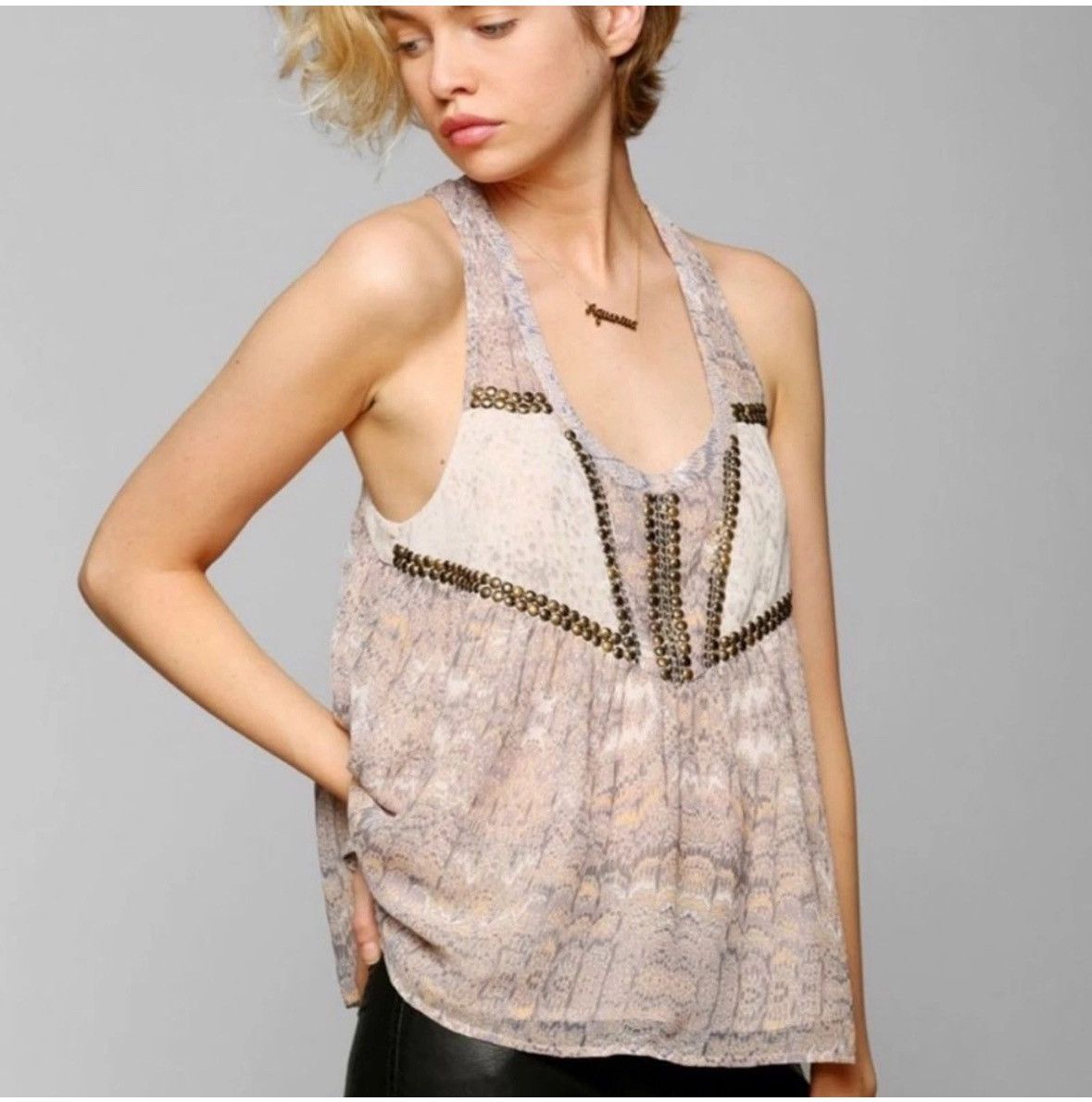 Urban Outfitters Urban Outfitters Ecoté Main Event Chiffon Embellished Tank Size S / US 4 / IT 40 - 2 Thumbnail