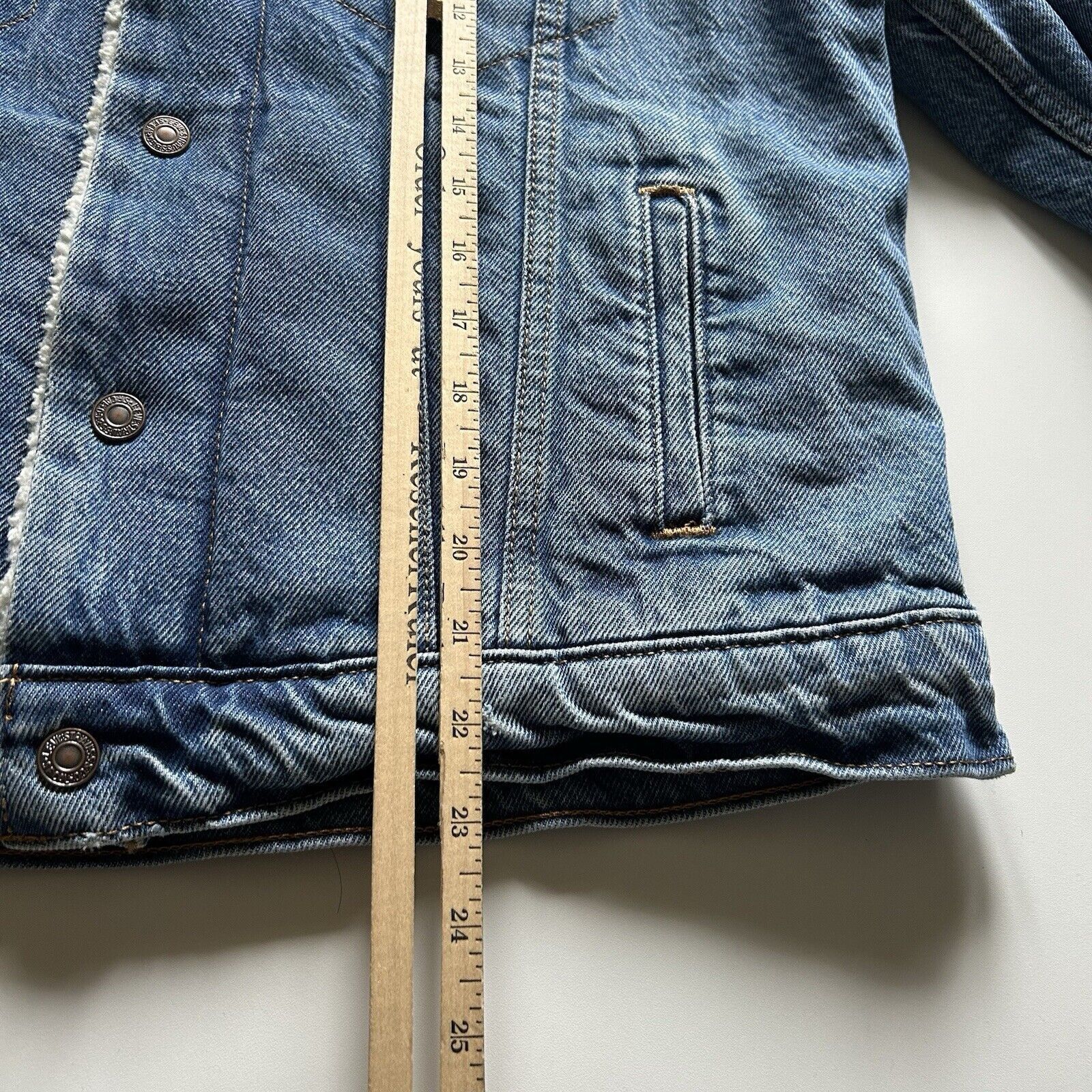 Levi's Vintage Y2K Levi's Sherpa Lined Denim Trucker Jacket Medium Size M / US 6-8 / IT 42-44 - 7 Thumbnail
