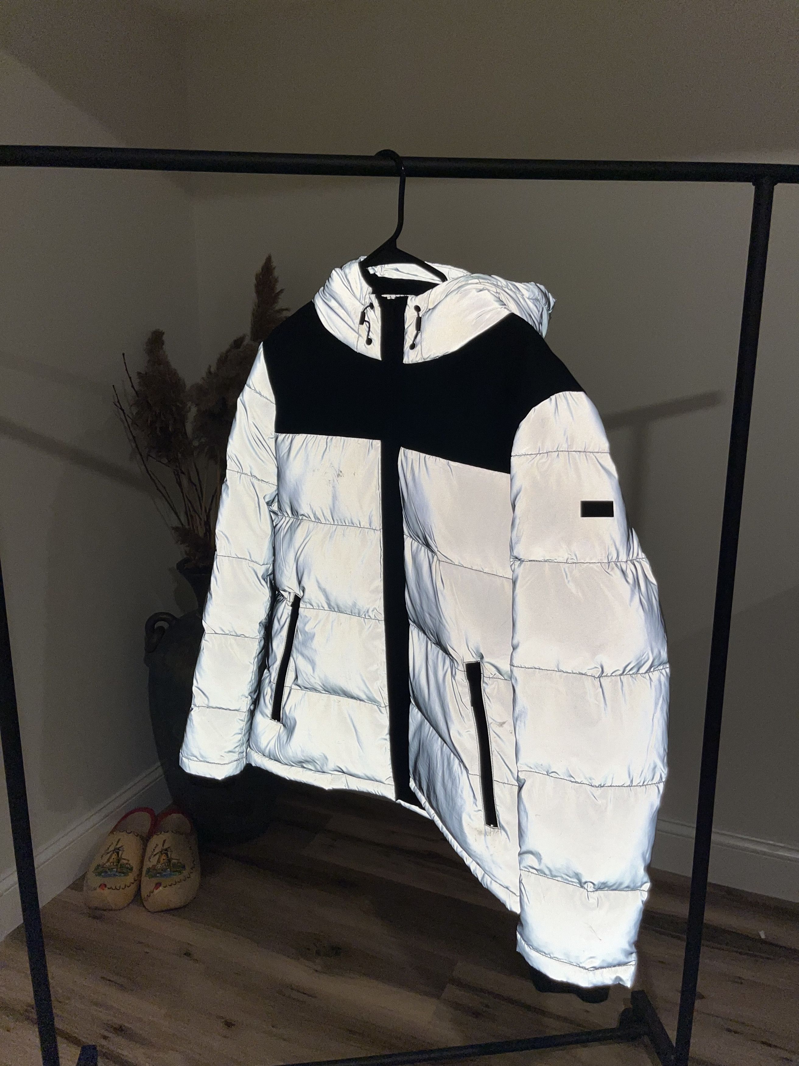 DKNY Reflectve DKNY Men's Mixed Media Quilted Puffer Jacket Size US M / EU 48-50 / 2 - 1 Thumbnail