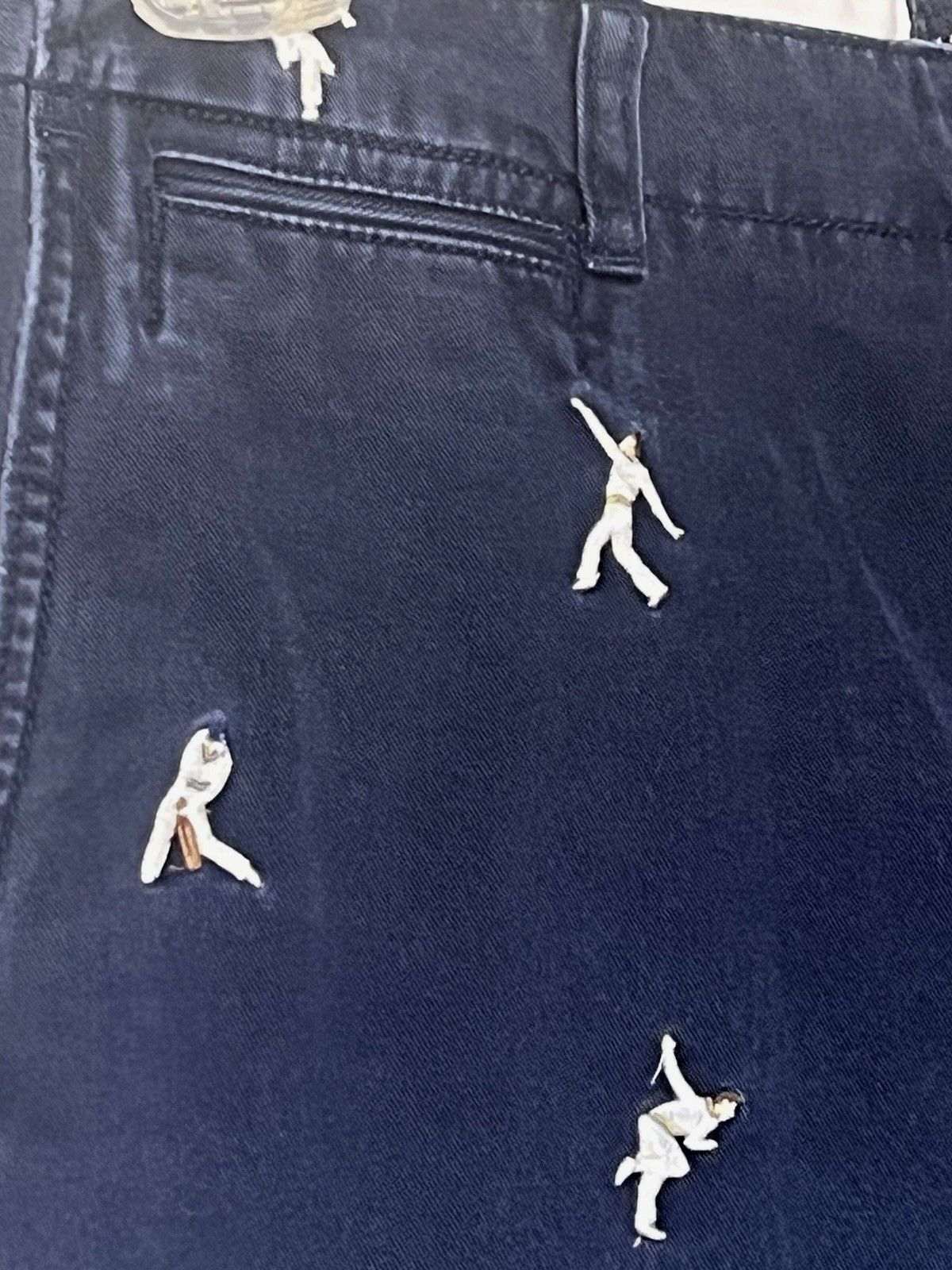 Polo Ralph Lauren Polo Ralph Lauren Critter Embroidery Chino Shorts Size US 36 / EU 52 - 11 Thumbnail