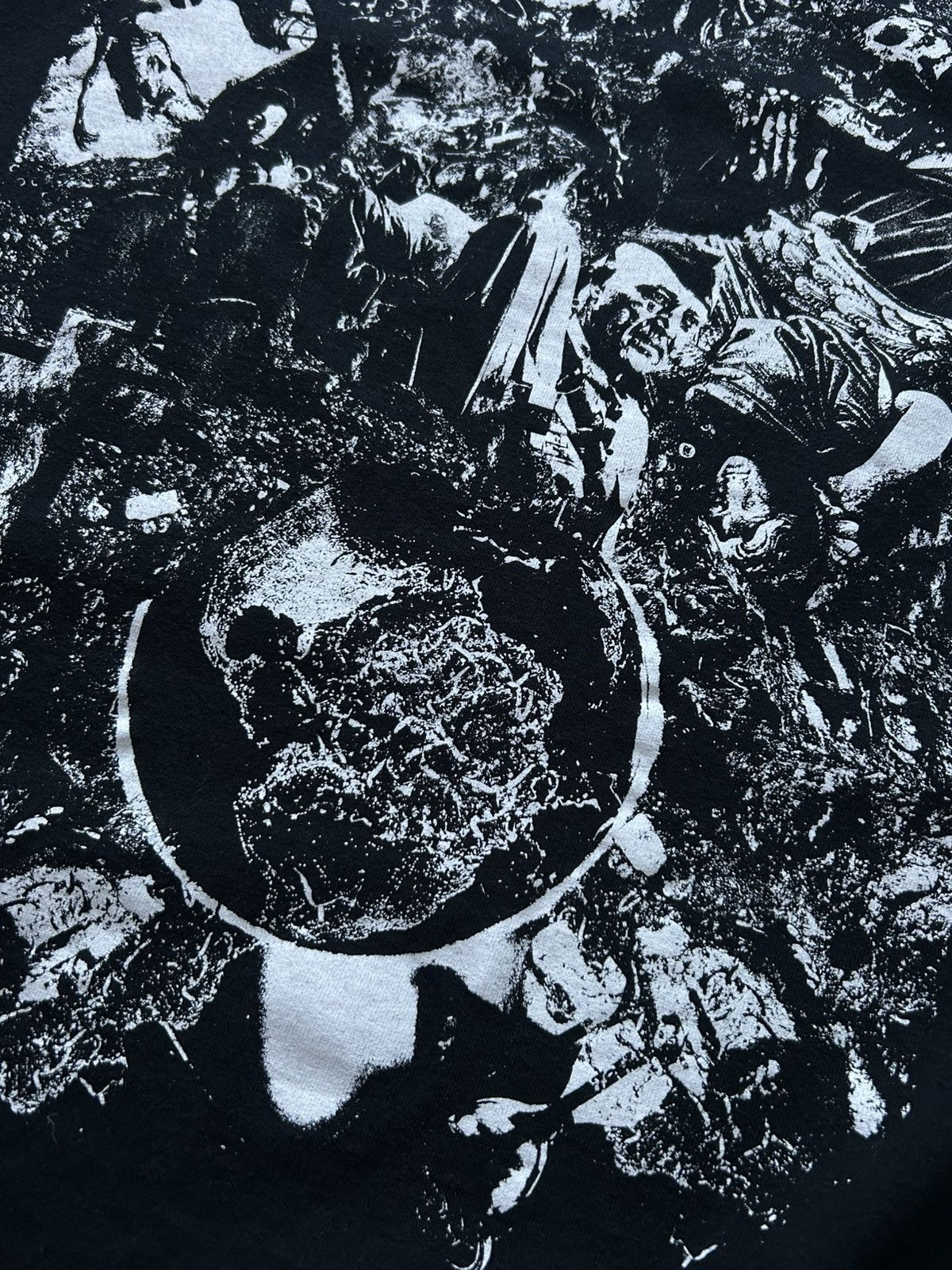 Band Tees Vinrage shirt tee short sleeve small primitive man Size US S / EU 44-46 / 1 - 4 Thumbnail