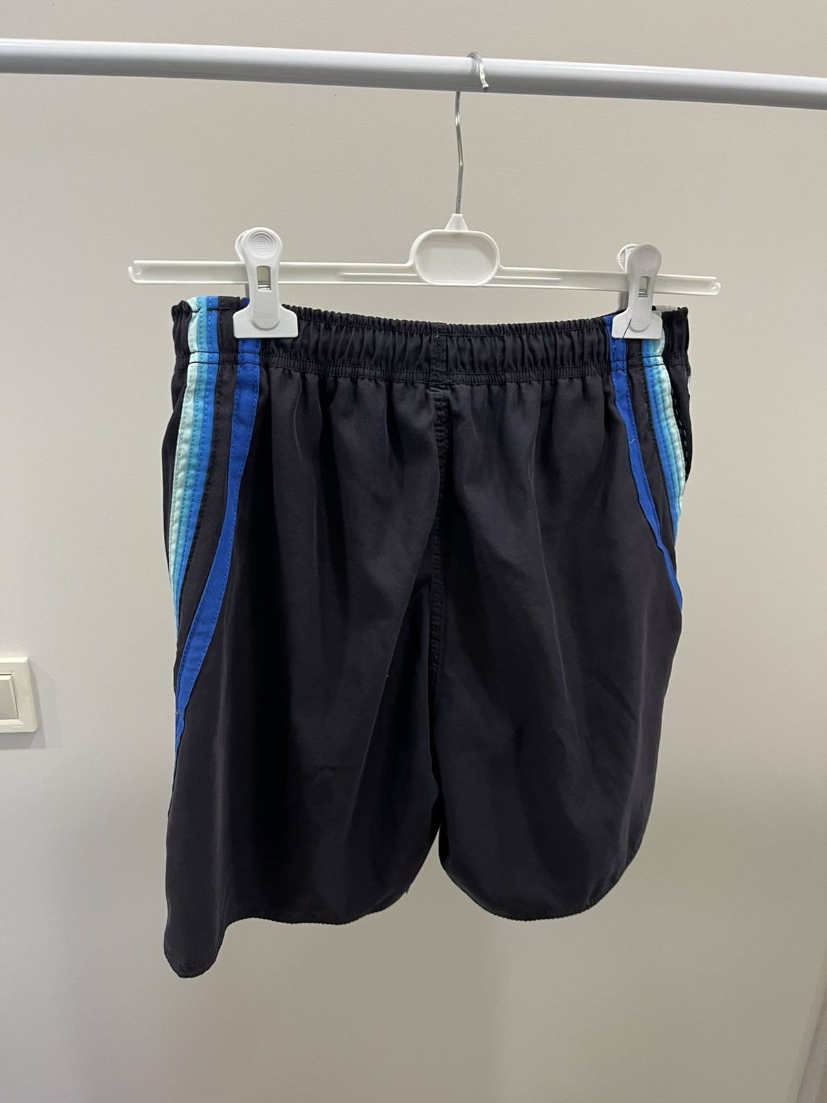 Quiksilver Men Vintage Quiksilver Swim Shorts Big Logo sz32 Size US 31 - 4 Thumbnail