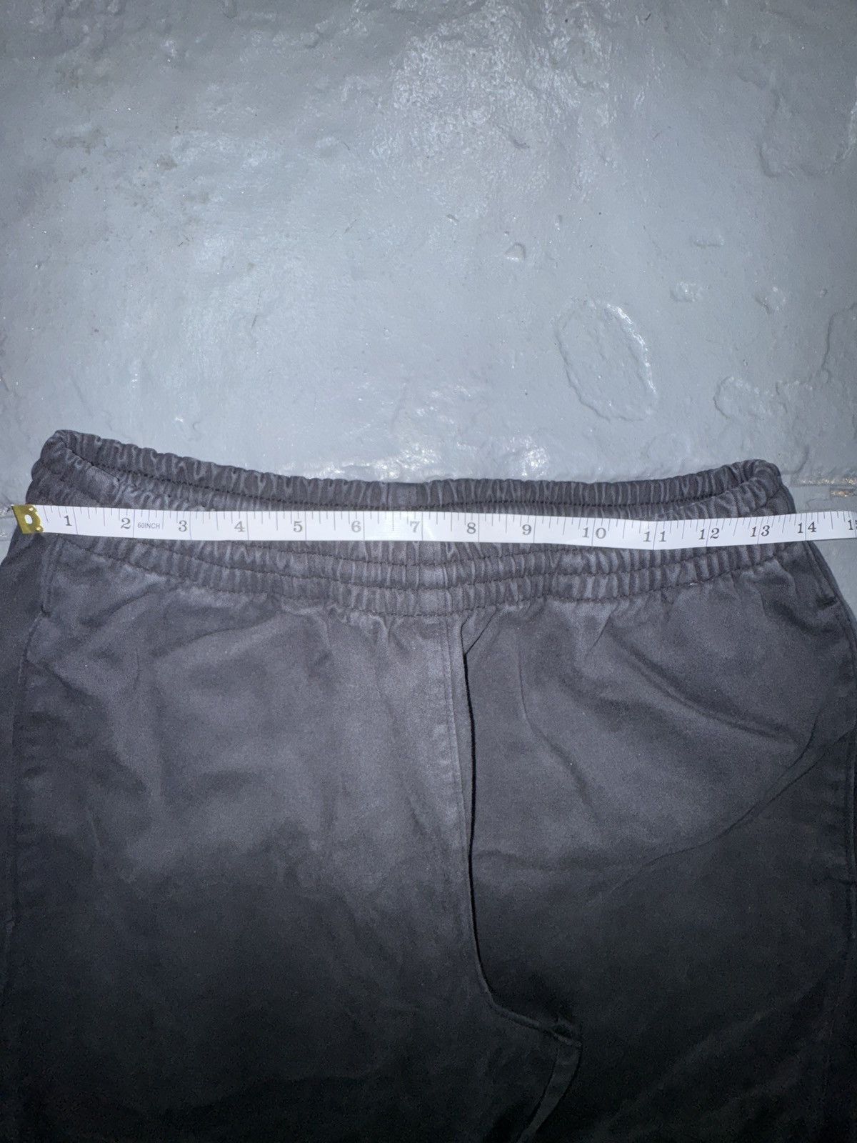 Balenciaga × Gap × Yeezy Yeezy black sateen cargo pants Size US 30 / EU 46 - 2 Thumbnail