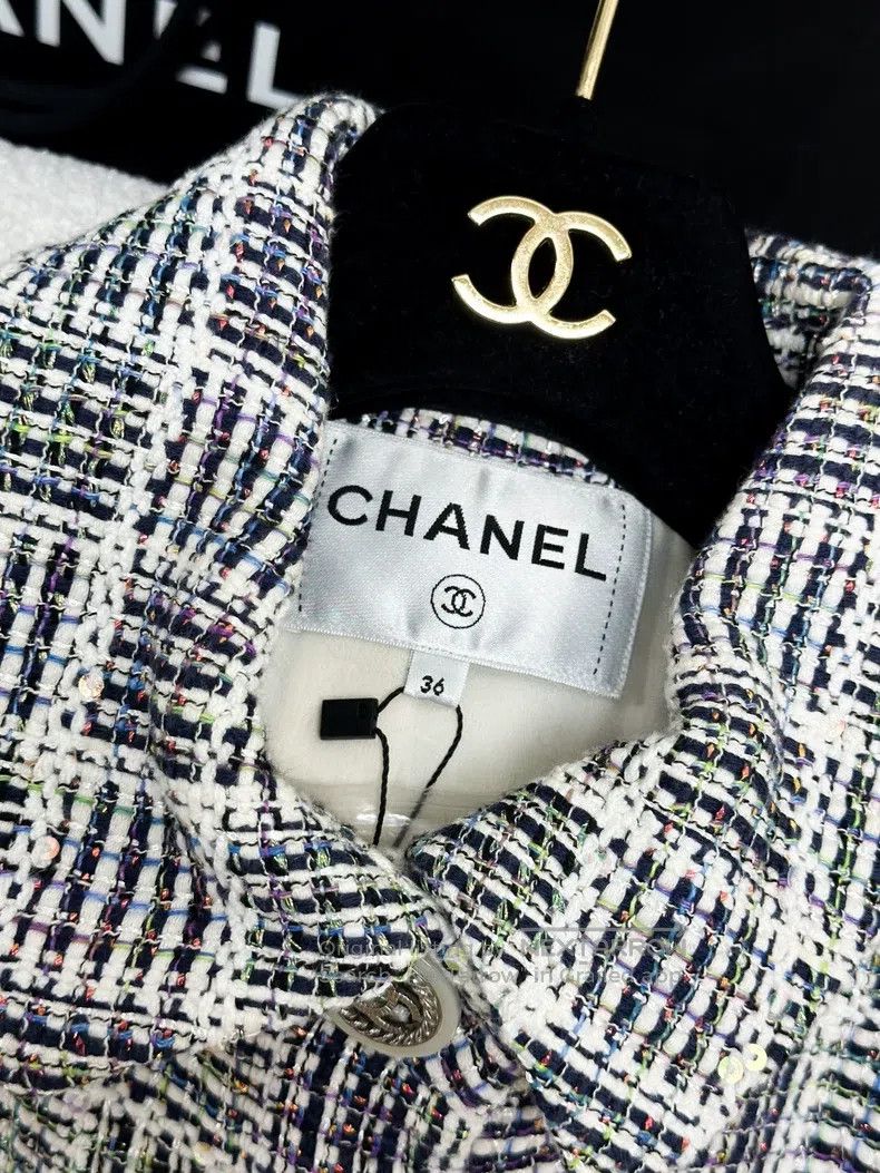 Chanel Chanel 18s spring and summer show waterfall series silver Size XS / US 0-2 / IT 36-38 - 2 Thumbnail