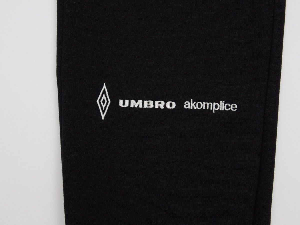 Umbro Umbro x Akomplice 195 Black Fleece Sweatpants Size US 30 / EU 46 - 2 Thumbnail