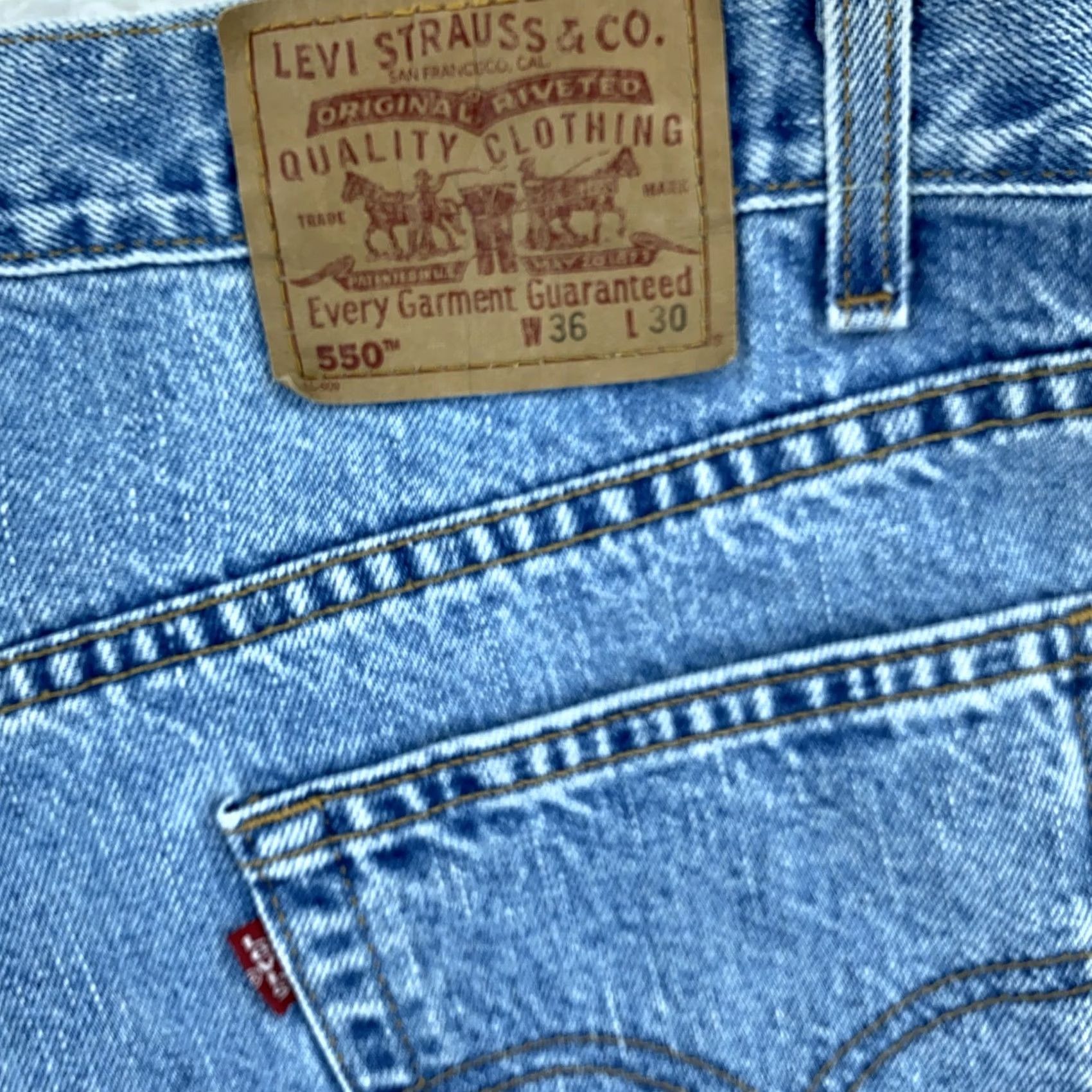 Levi's Vintage Levi's 550 Relaxed Fit Jeans Mens Blue Tapered Leg Denim Actual 33x29 Size US 33 - 3 Thumbnail