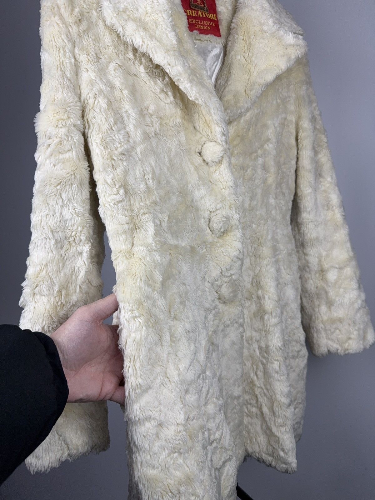 Japanese Brand Avant Garde 00s Ivory Faux Fur Coat Vintage Korean Designer Size S / US 4 / IT 40 - 4 Thumbnail