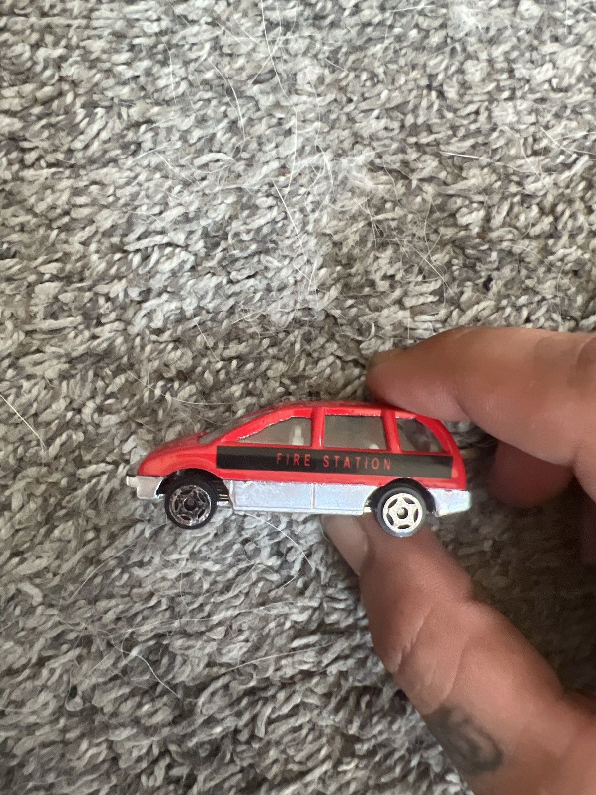 Hypebeast Fire Station Minivan Die-Cast Size ONE SIZE - 3 Thumbnail