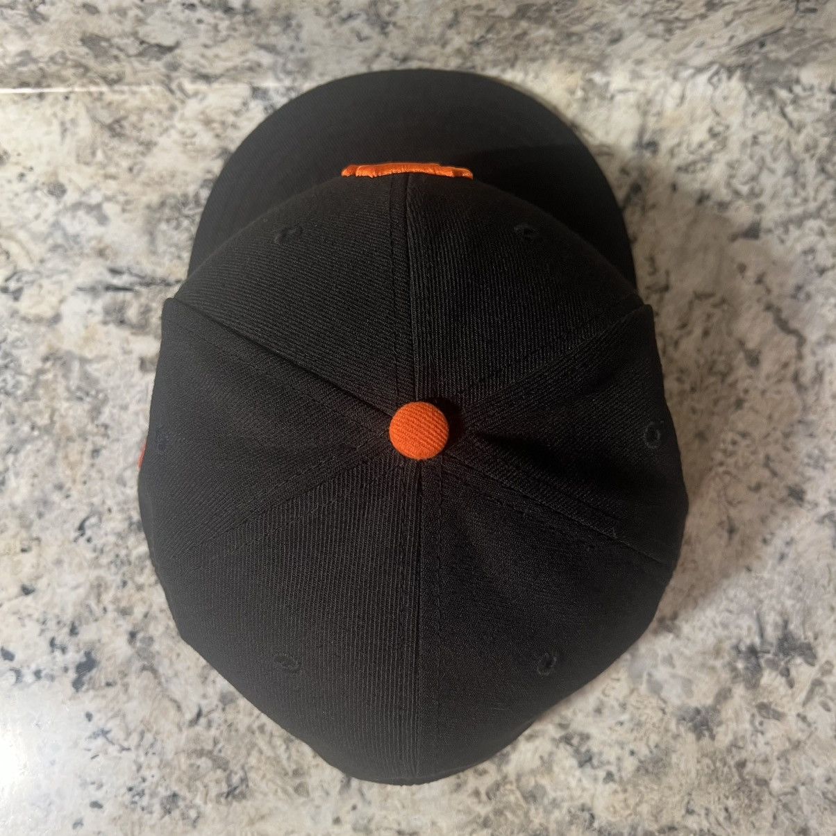 MLB × New Era SanFrancisco Giants Black Baseball Hat 7 1/2 59.6cm Men’s Size ONE SIZE - 4 Thumbnail