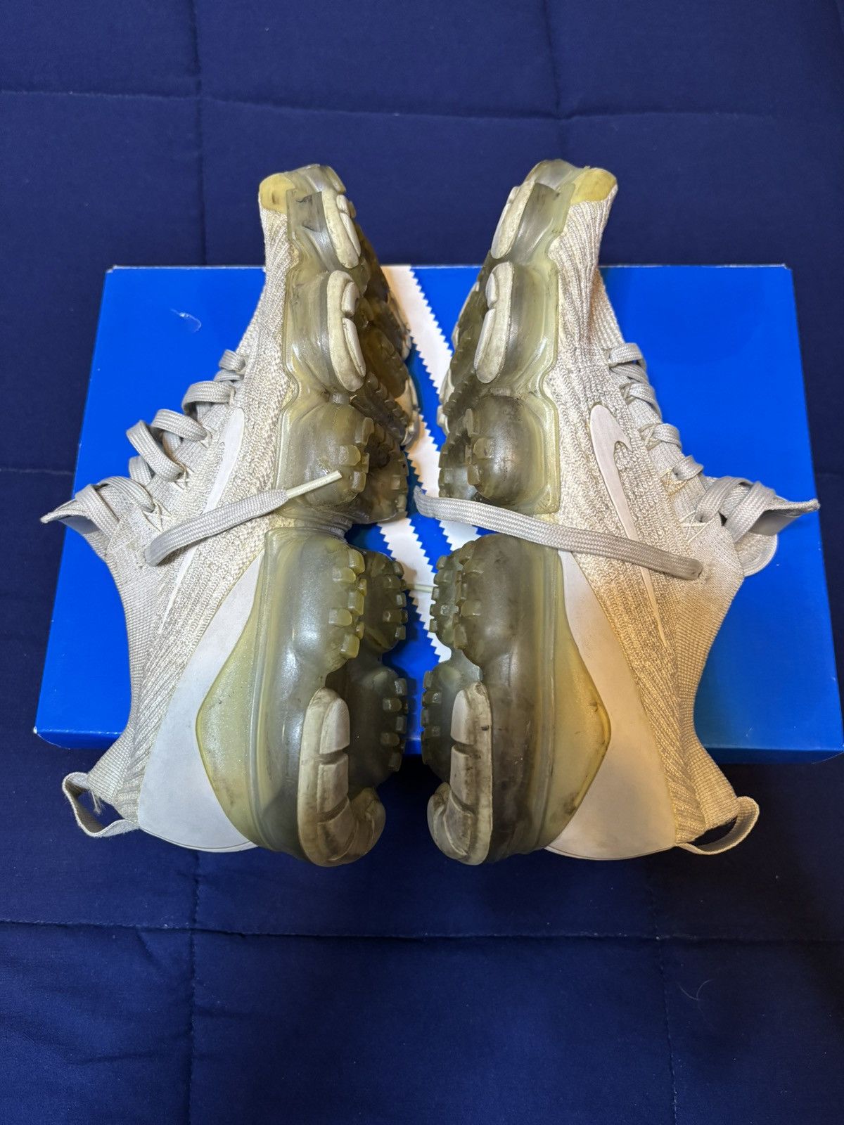 Nike Nike Vapormax Flyknit 3 Pure Platinum 2019 Size 9.5 Size US 9.5 / EU 42-43 - 3 Thumbnail