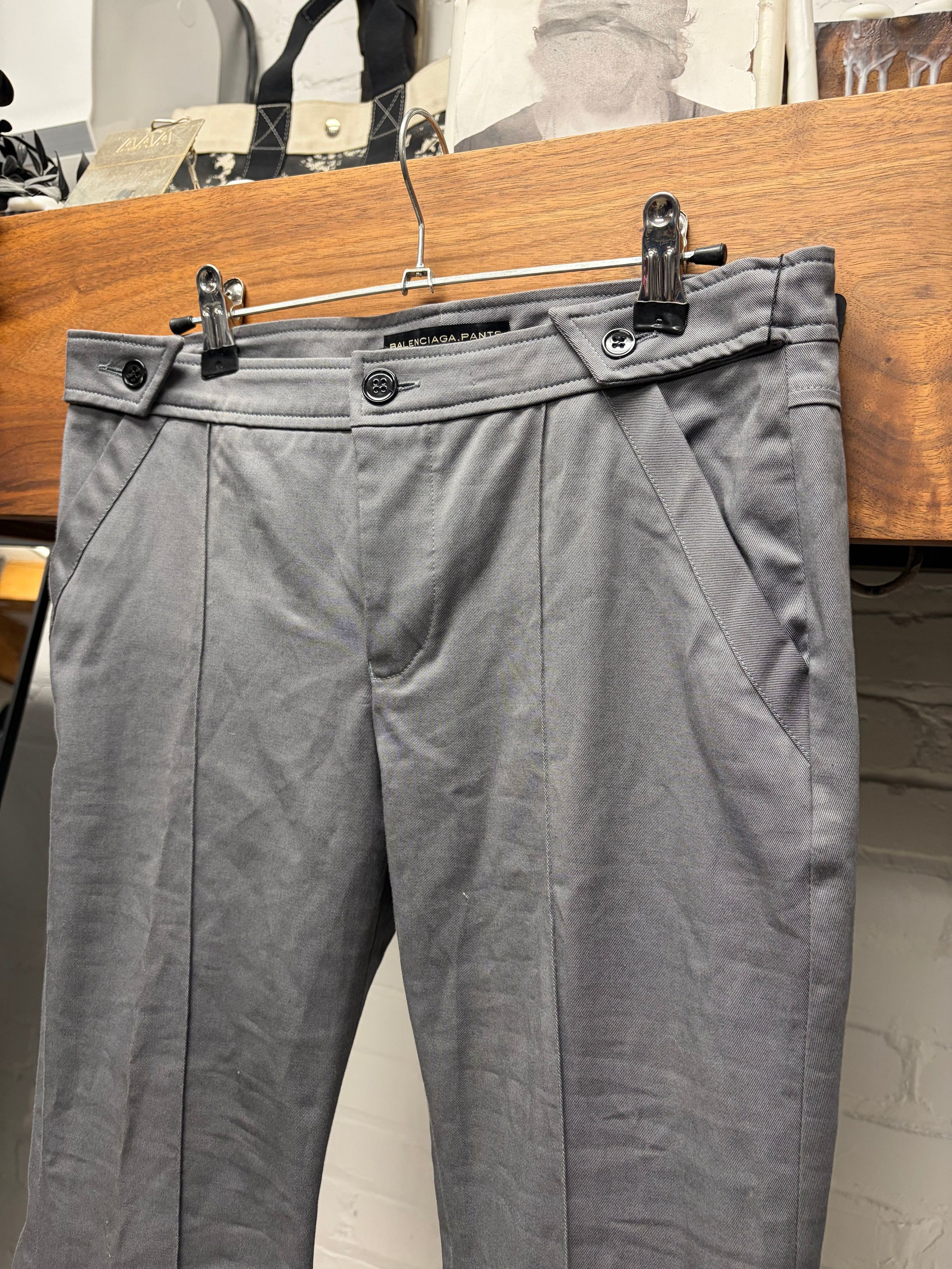 Balenciaga 2000s Balenciaga by Nicholas Ghesquiere Pleated Grey Flared Leg Pants Size US 32 / EU 48 - 2 Thumbnail