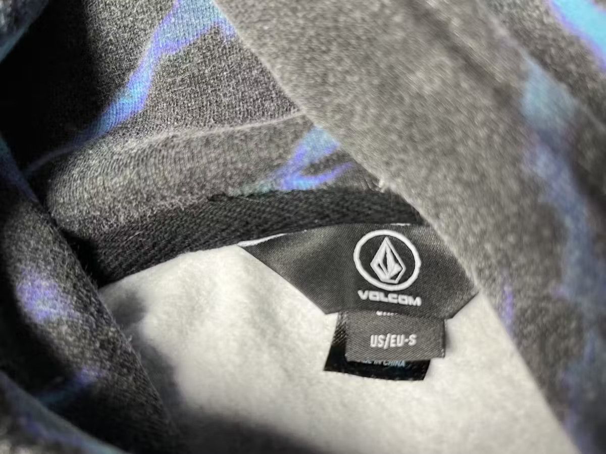 Volcom Volcom hoodie lightning logo size Small Size US S / EU 44-46 / 1 - 3 Thumbnail