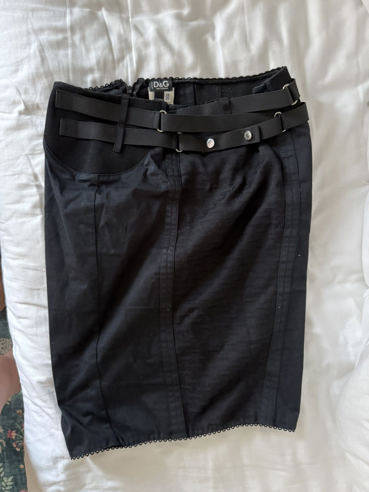 Dolce & Gabbana Vintage Dolce & Gabbana Midi Skirt Size 28" / US 6 / IT 42 - 1 Thumbnail