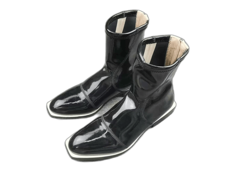 Fendi Black Patent Leather Ankle Boots Size 35