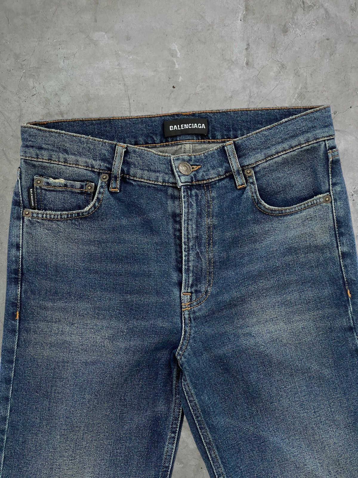 Balenciaga Balenciaga Distressed Jeans Size US 31 - 9 Thumbnail