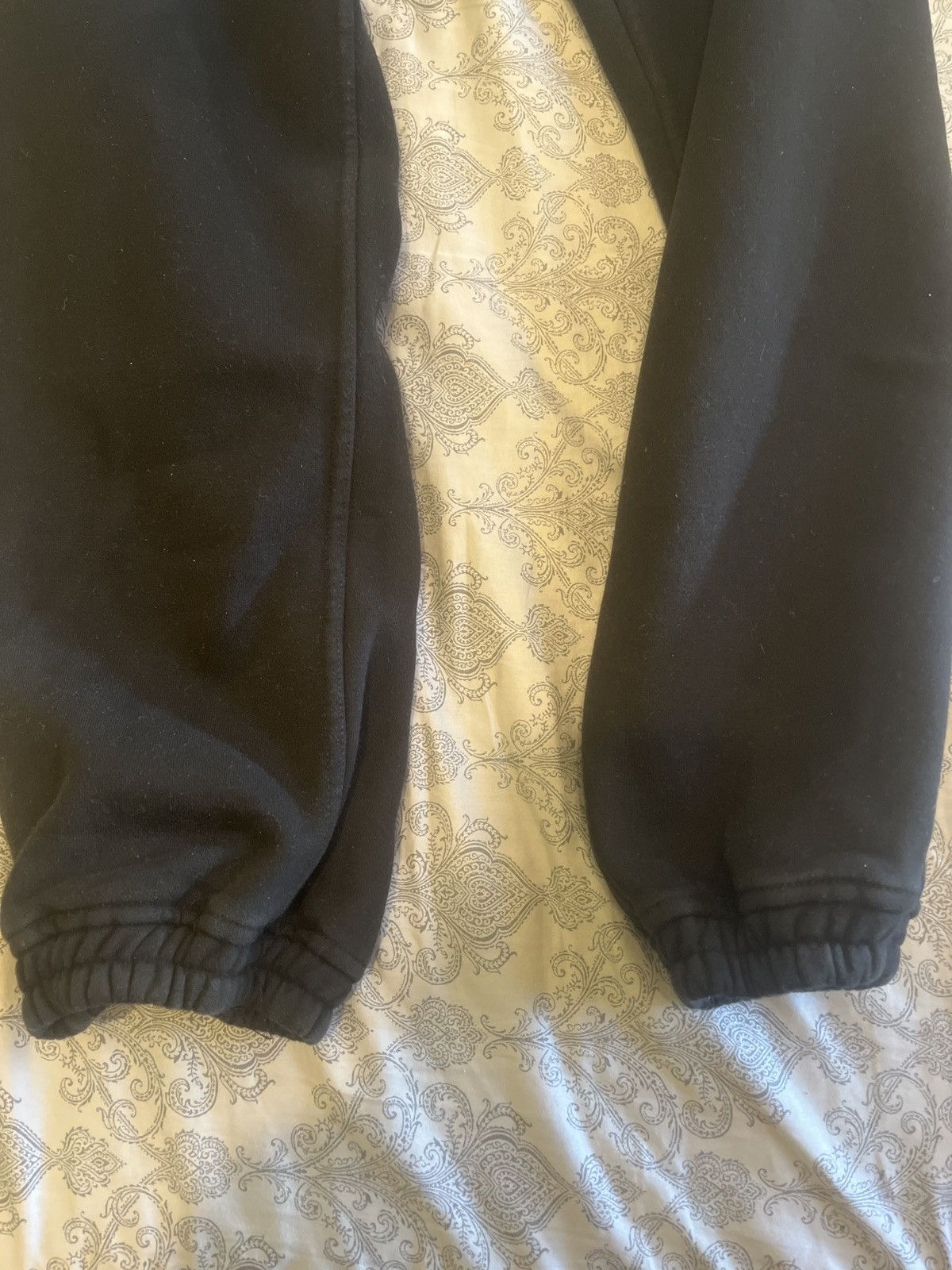 Pleasures Pleasures “rain” sweatpants Size US 34 / EU 50 - 8 Thumbnail