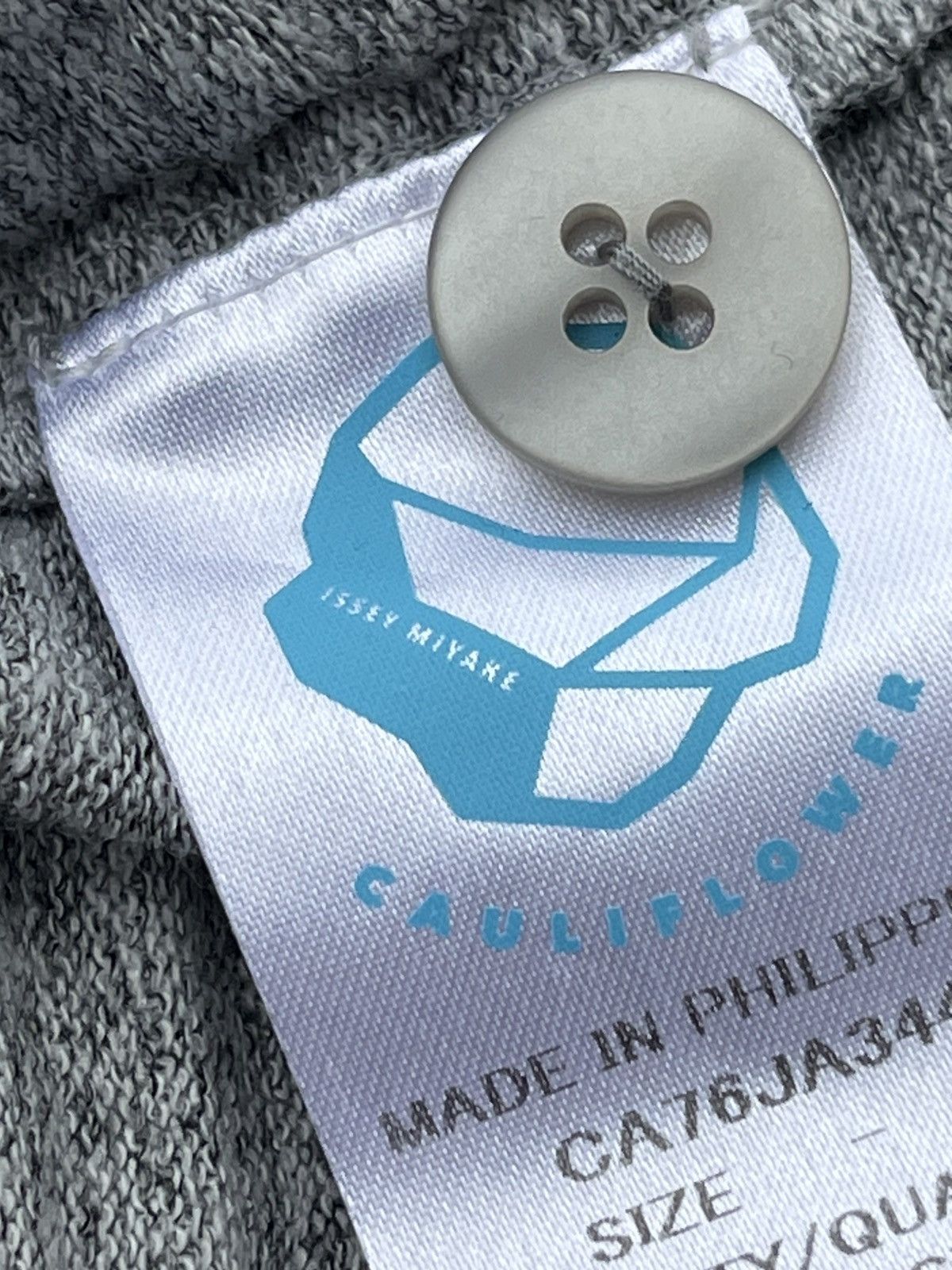 Issey Miyake Rare Issey Miyake Cauliflower AW17 pleated cardigan sweater Size US S / EU 44-46 / 1 - 4 Thumbnail