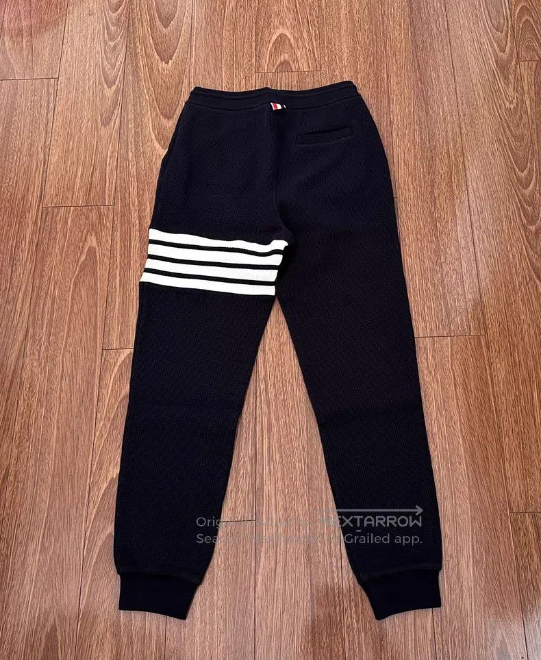 Thom Browne Thom Browne size 1 Waffle knit joggers Size US 39 - 2 Thumbnail