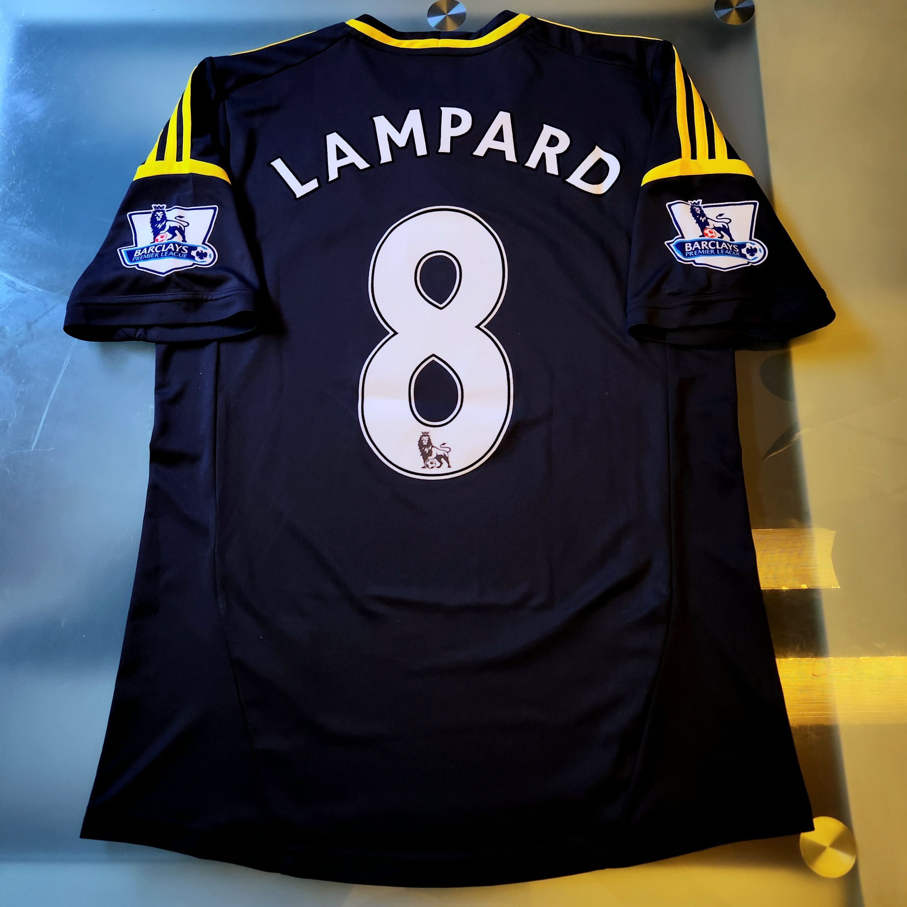 Adidas Authentic Chelsea LAMPARD 2012-2013 12/13 3rd Third Classic Size US M / EU 48-50 / 2 - 1 Thumbnail