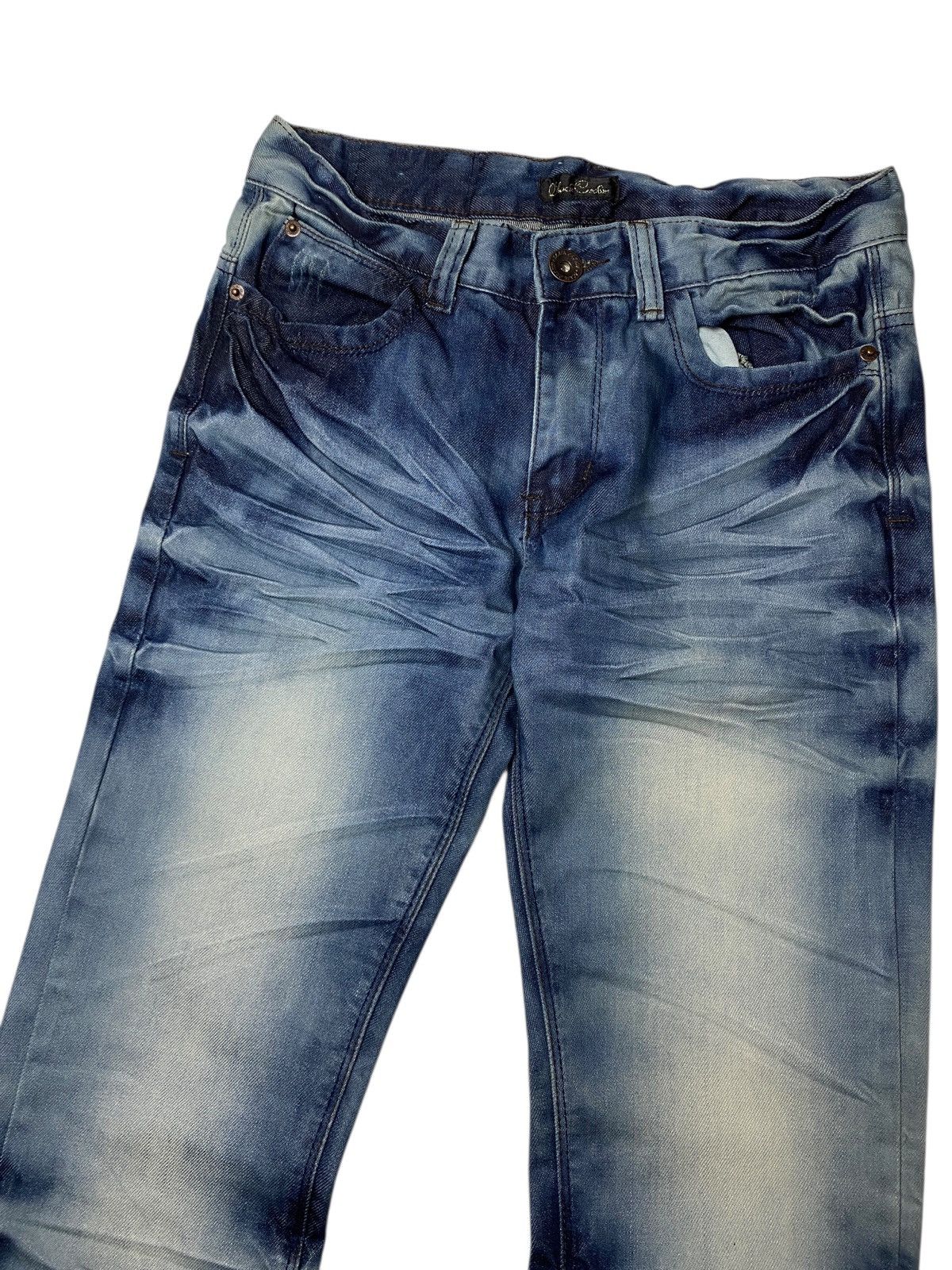 Le Grande Bleu (L.G.B.) 2000's Black Crown Clawmark Flared Jeans Size US 29 - 3 Thumbnail