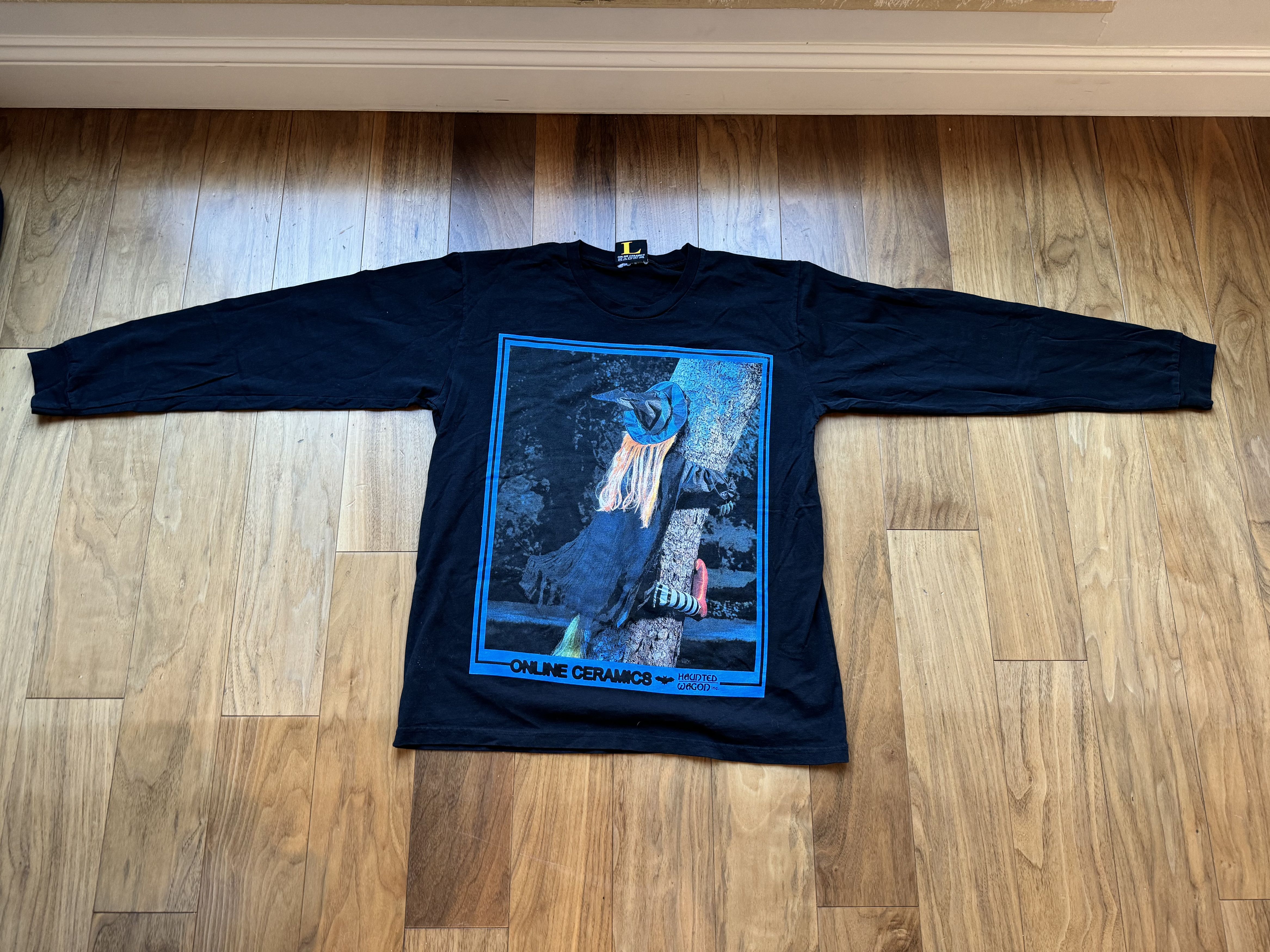 Online Ceramics Online Ceramics X Haunted Wagon Witch Tshirt Size US L / EU 52-54 / 3 - 1 Thumbnail